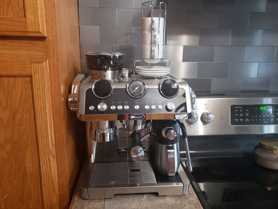 De'Longhi EC9665M The Specialist Maestro Espresso Machine