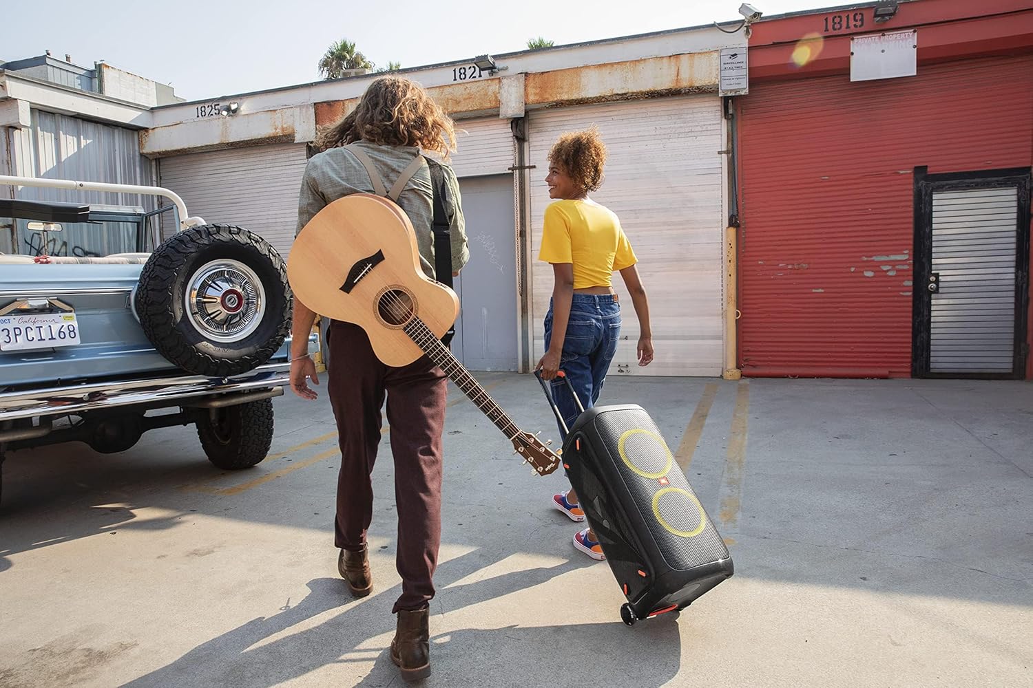 JBL PartyBox 310 - Kabelloser Bluetooth-Party-Lautsprecher mit integrierter dynamischer Beleuchtung, Karaoke-Modus, kraftvoller Bass und JBL App-Unterstützung, Schwarz