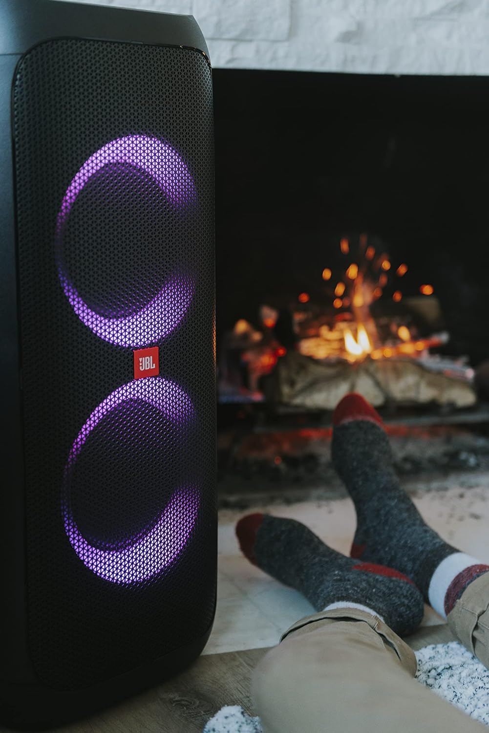 JBL PartyBox 310 - Kabelloser Bluetooth-Party-Lautsprecher mit integrierter dynamischer Beleuchtung, Karaoke-Modus, kraftvoller Bass und JBL App-Unterstützung, Schwarz