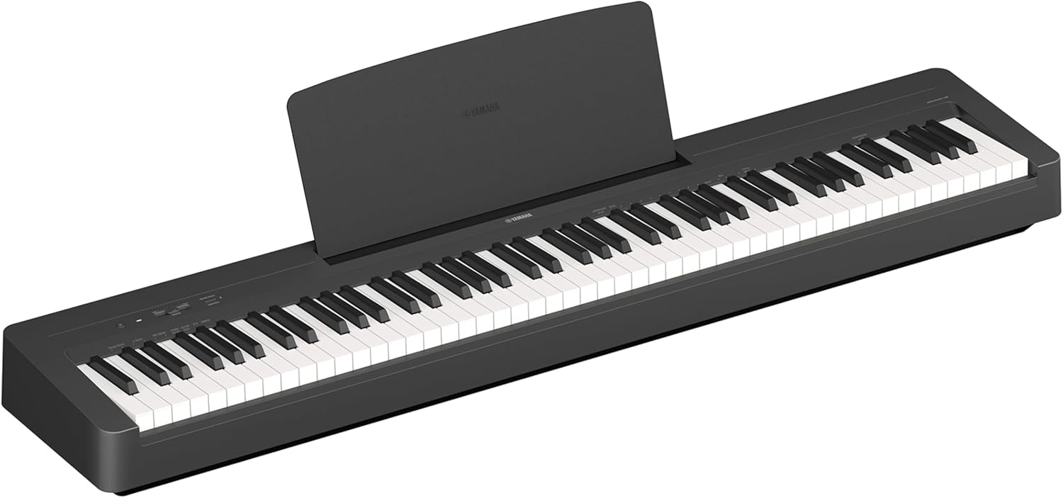 Yamaha P-145BT Digitalpiano – Leichtes und tragbares Digitalpiano mit Graded-Hammer-Compact Klaviatur mit 88 gewichteten Tasten und 10 Instrumentenklängen, Bluetooth – Schwarz