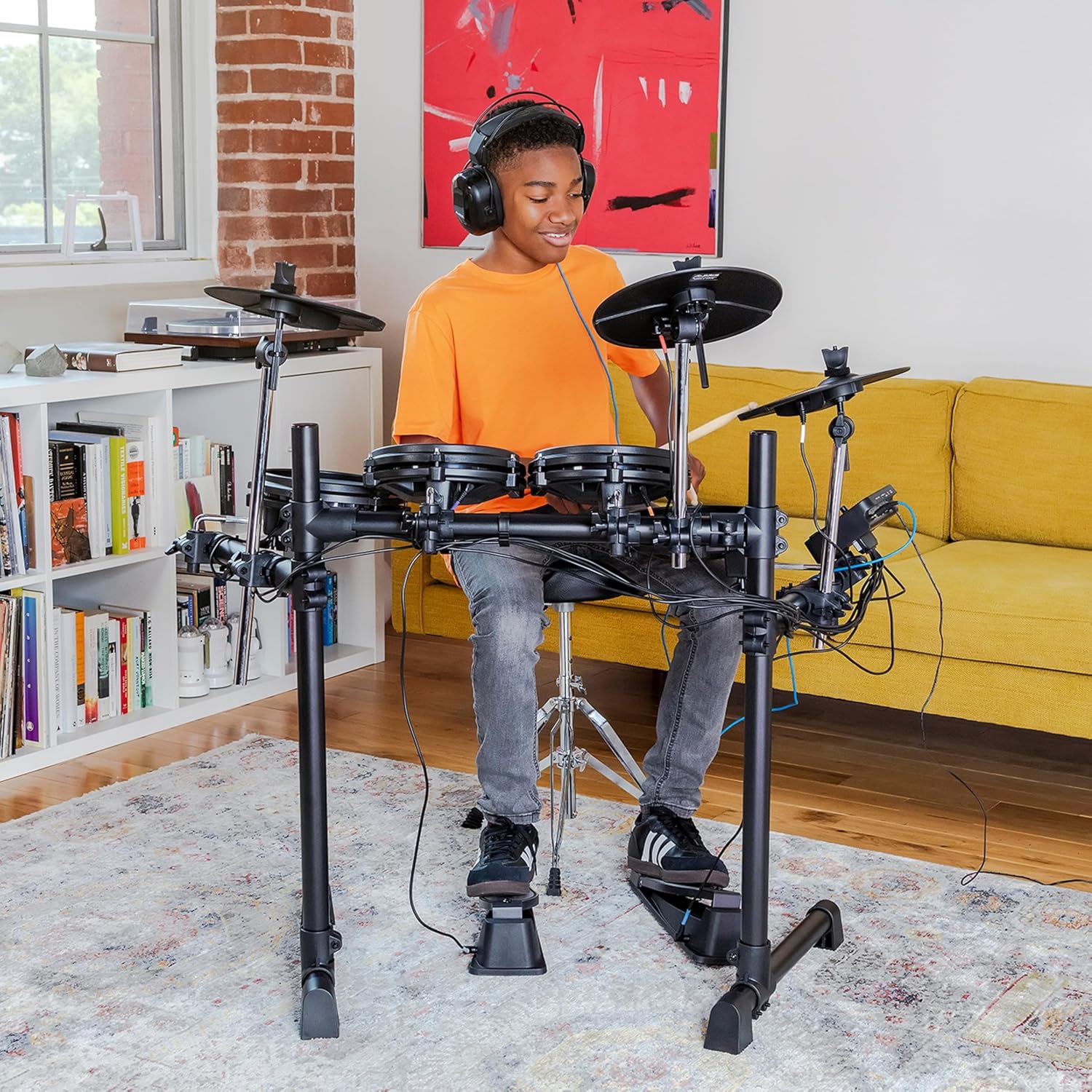 Alesis Turbo Mesh Kit - E Schlagzeug Elektronisch mit Mesh-Heads, Drumsticks, Drum Key, über 100 Sounds und 30 Play-Along-Tracks