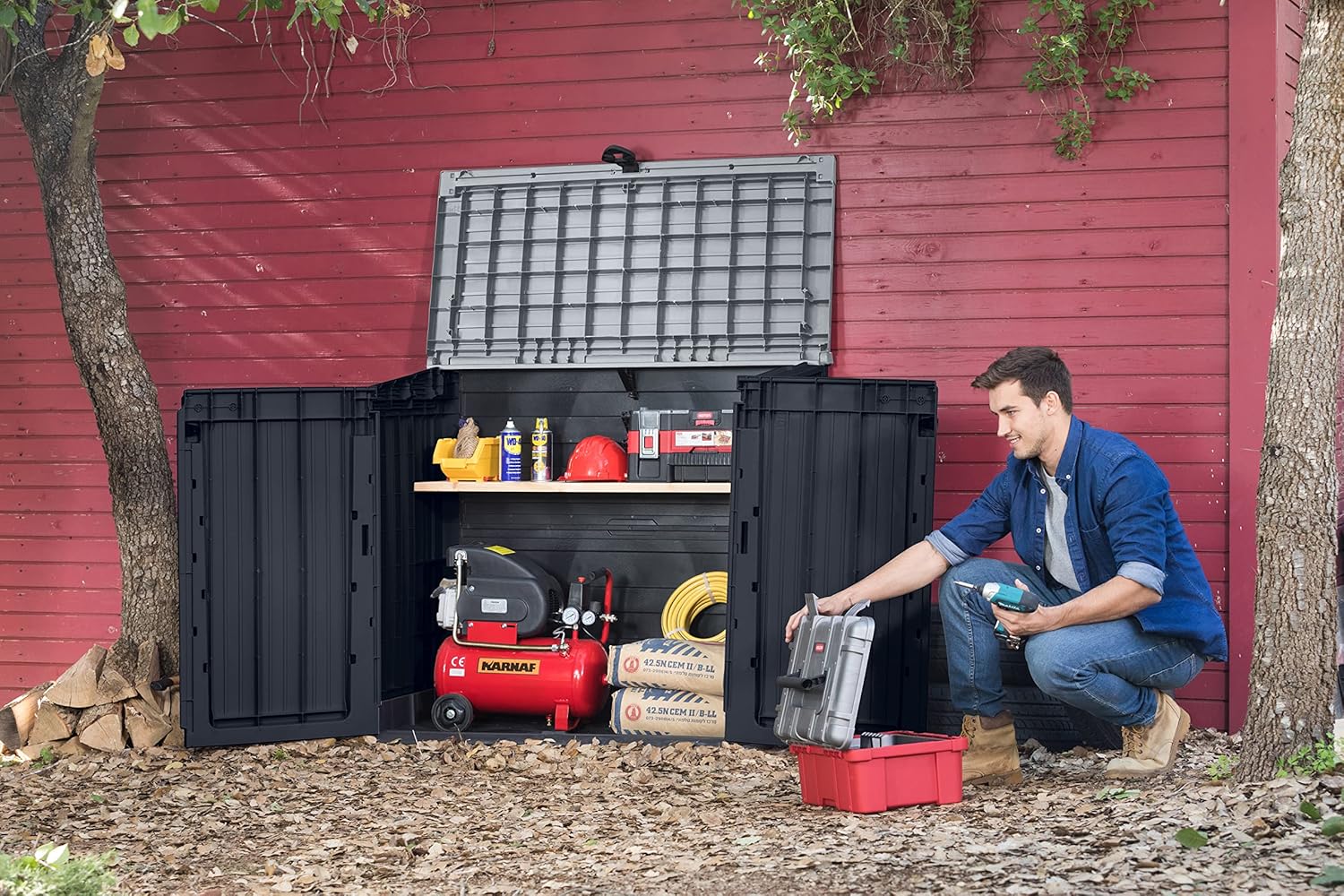 Keter Store-it-Out Midi Mülltonnenbox, 130x74x110cm, Robuste Abfallbehälter-Lösung, 845L, Wetterfest, Grau/Schwarz, UV-beständiges Polypropylen, Abschließbar