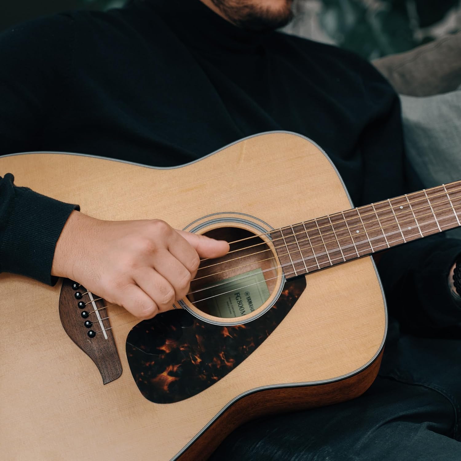 Yamaha FG800M matt natur - Akustische Westerngitarre mit authentischem Klang für Anfänger - 4-4 Gitarre aus Holz – Mit Voucher für 2 persönliche Online Lessons an der Yamaha Music School
