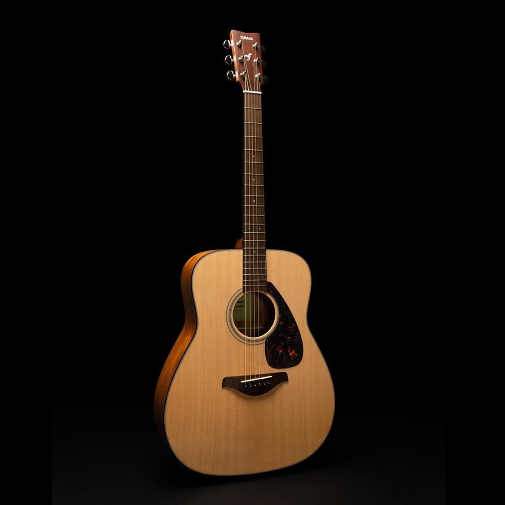 Yamaha FG800M matt natur - Akustische Westerngitarre mit authentischem Klang für Anfänger - 4-4 Gitarre aus Holz – Mit Voucher für 2 persönliche Online Lessons an der Yamaha Music School