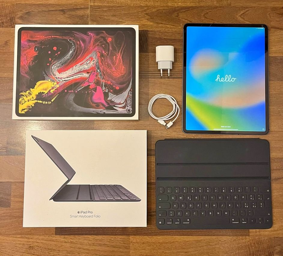 Apple iPad Pro 11-inch (3rd generation) M1 256GB.