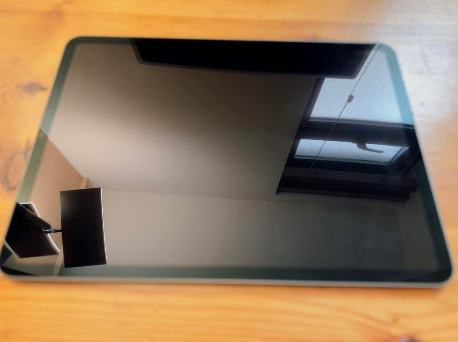 Apple iPad Pro 11-inch (3rd generation) M1 256GB.