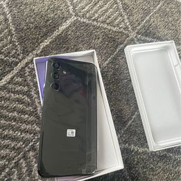 Samsung A54 5G phone storage capacity: 8GB RAM + 128GB available storage space