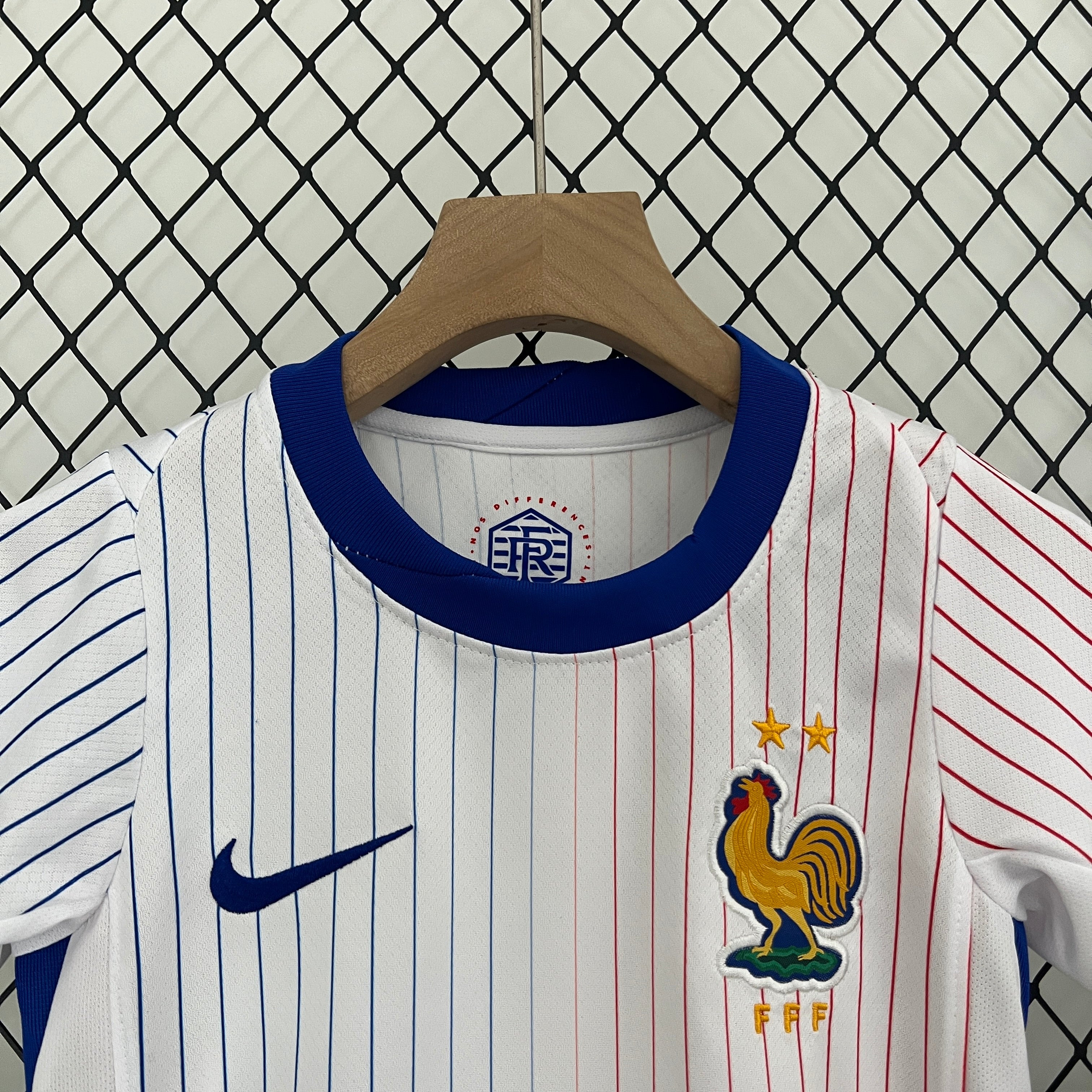 Kit Enfant Équipe de France 2024 2025 EURO2024