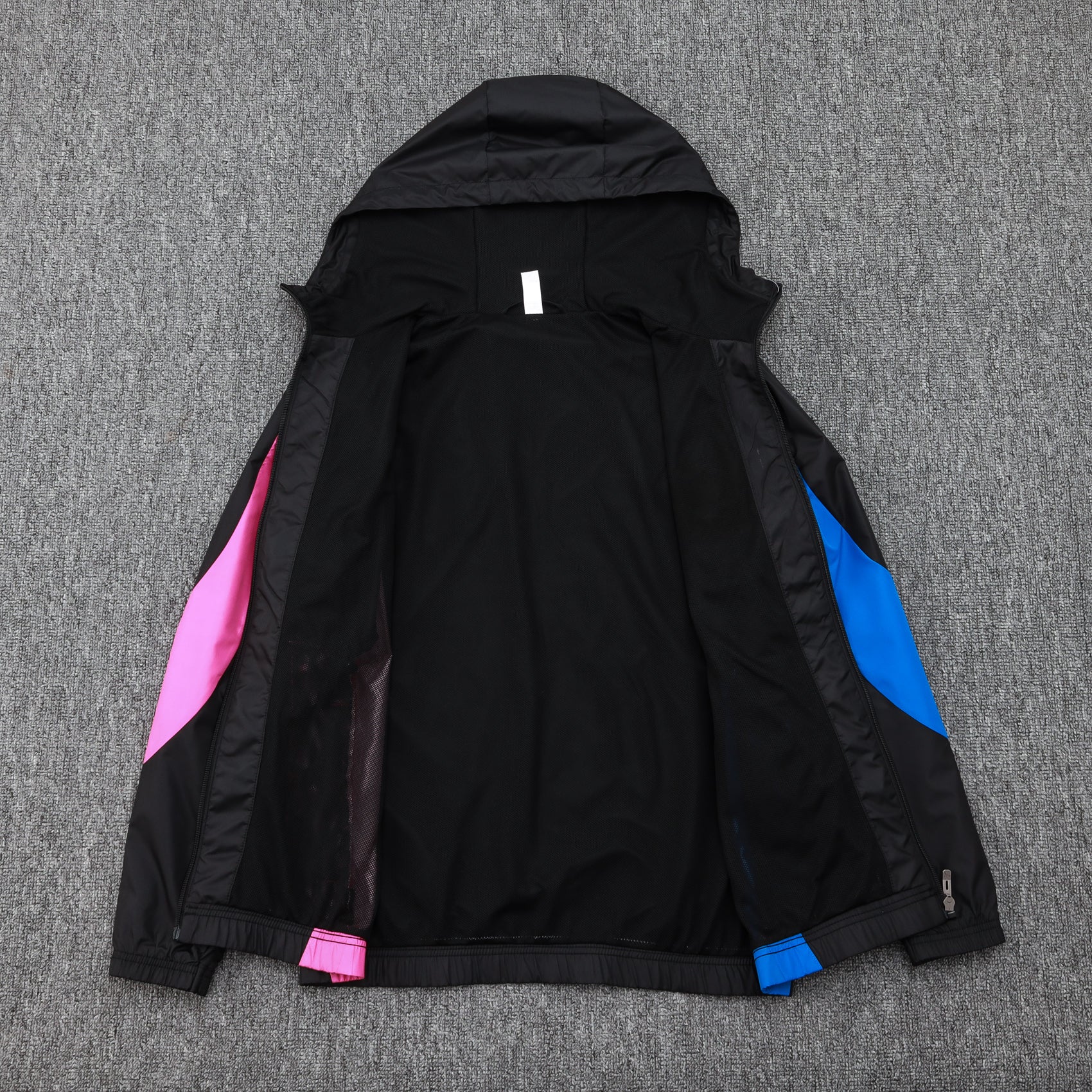 AC Milan Survêtement / Training 2024 2025€39.99