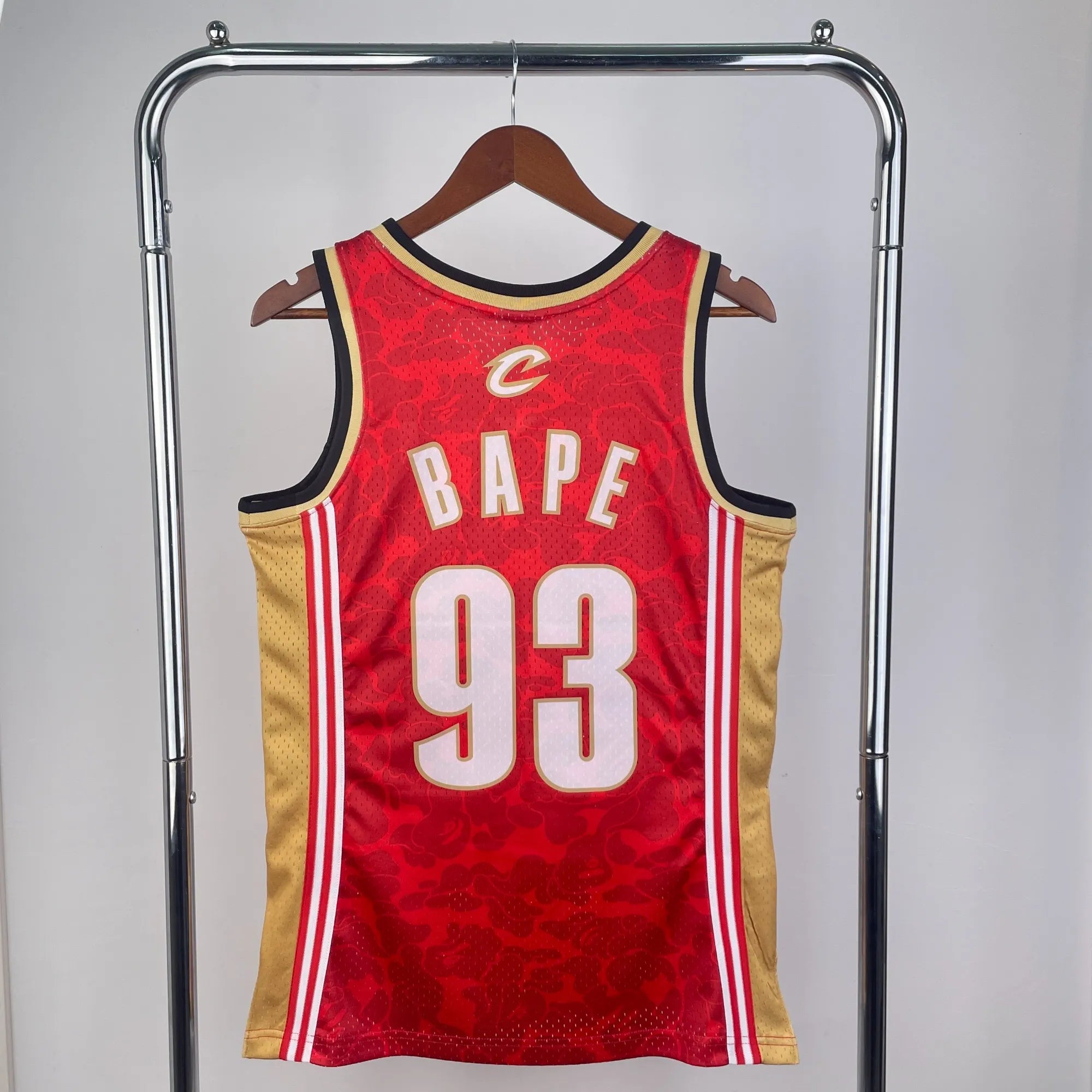 Maillot  Bape Cleveland Cavaliers 93 BAPE  NBA Basket