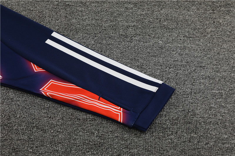 Juventus Survêtement / Training 2024 2025€39.99