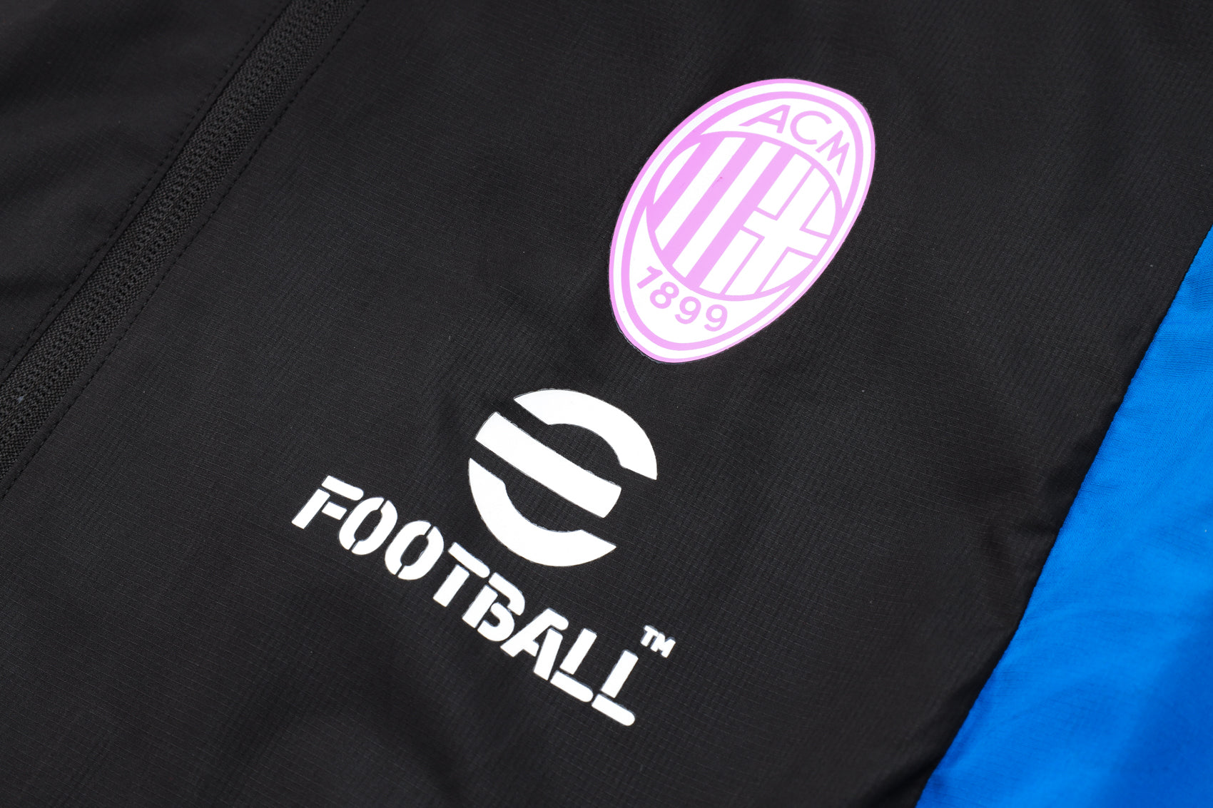 AC Milan Survêtement / Training 2024 2025€39.99