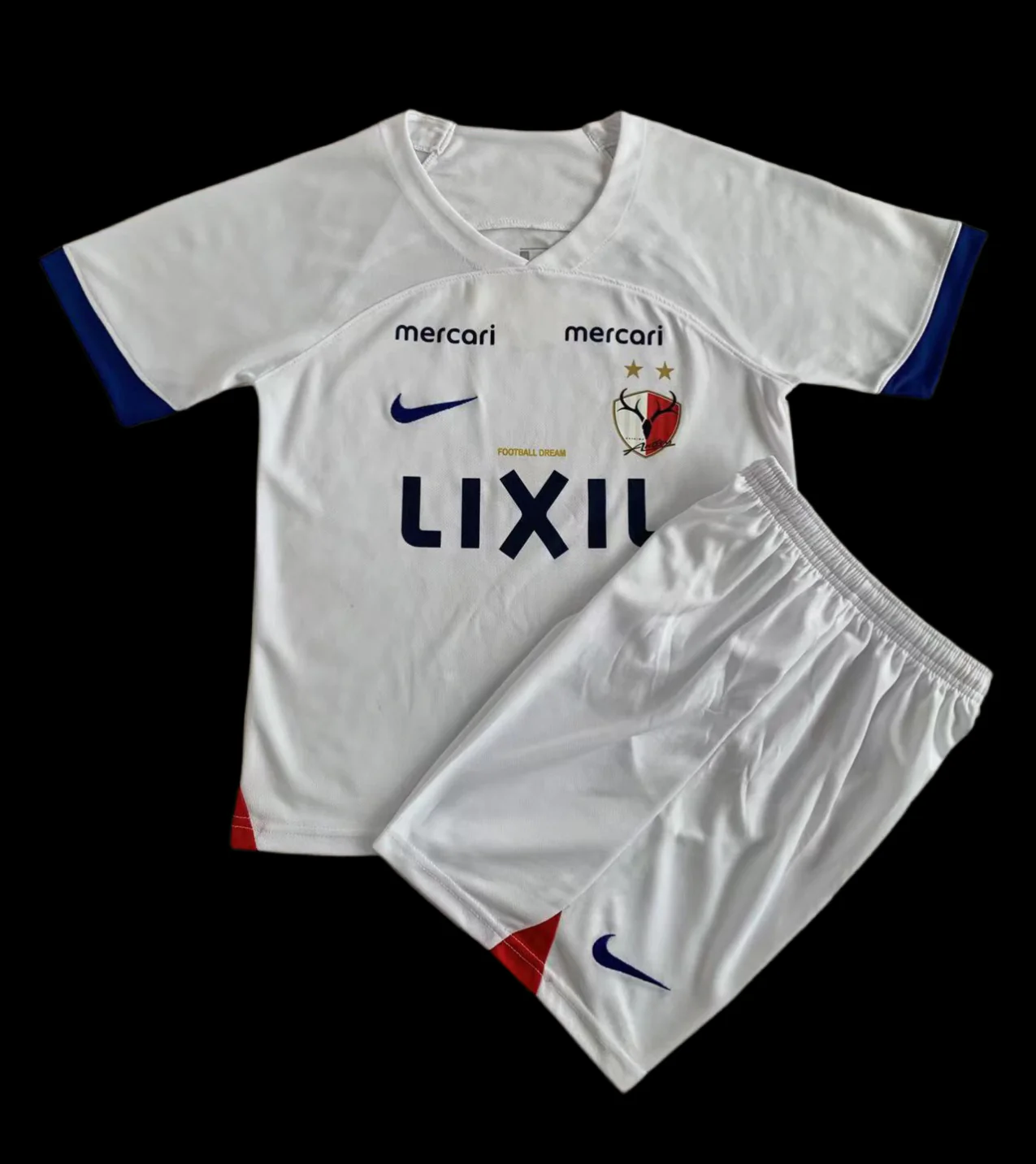 Kit maillot Kashima Antlers 2023 2024