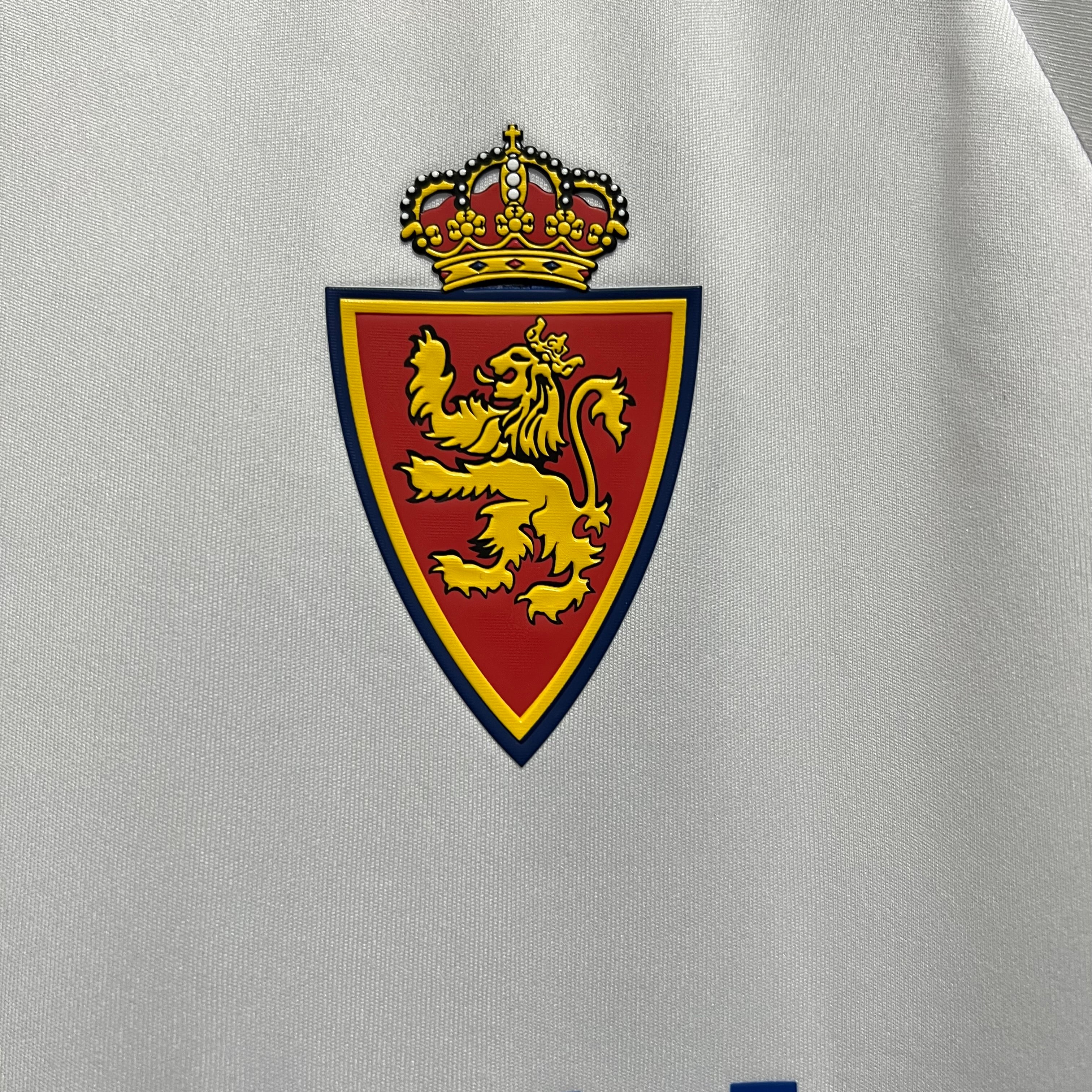 Zaragoza maillot domicile 2023 2024