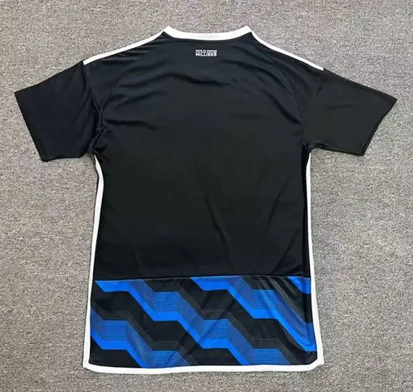 Strasbourg maillot foot 2023 2024