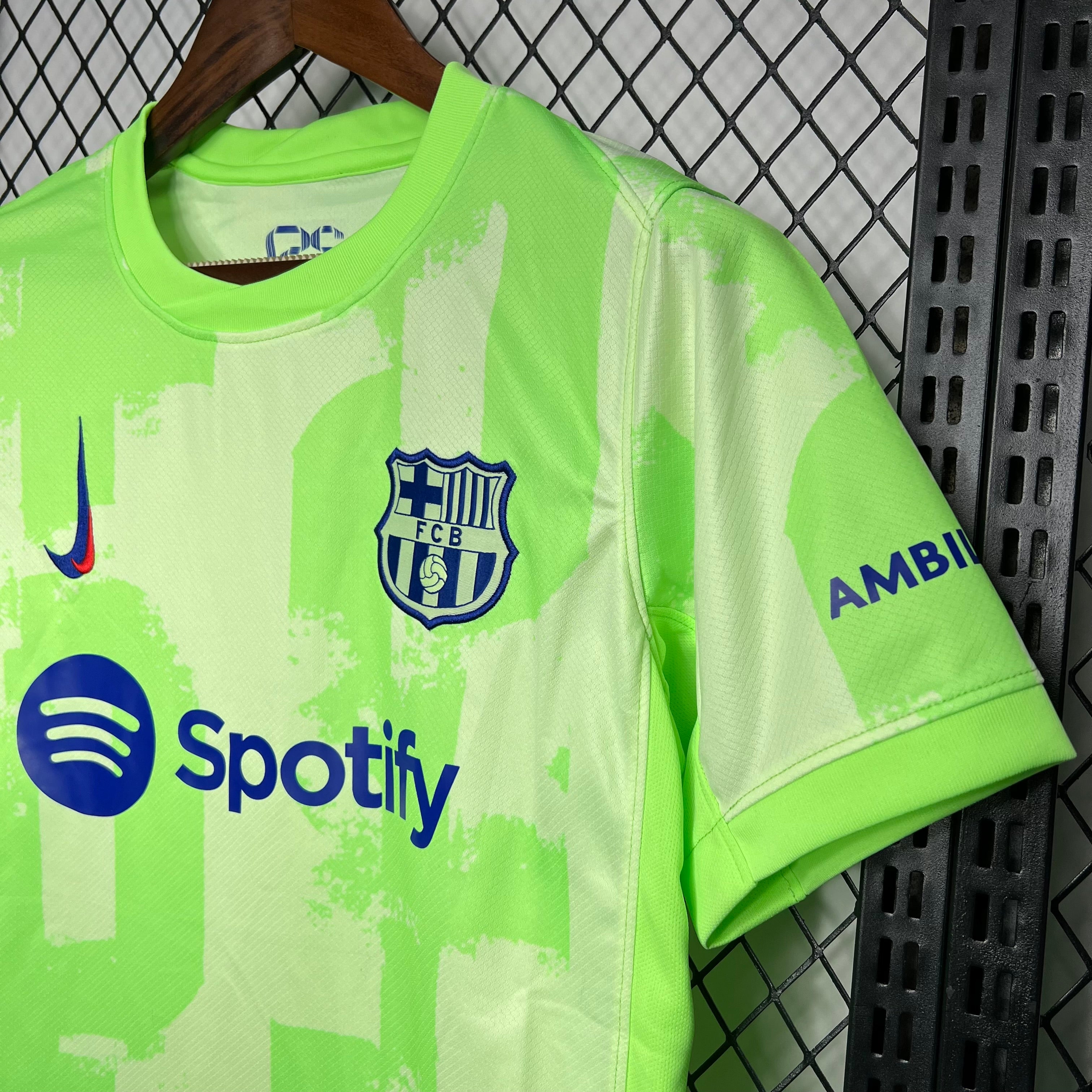 Barcelone maillot foot 2024 2025 extérieur€14.99