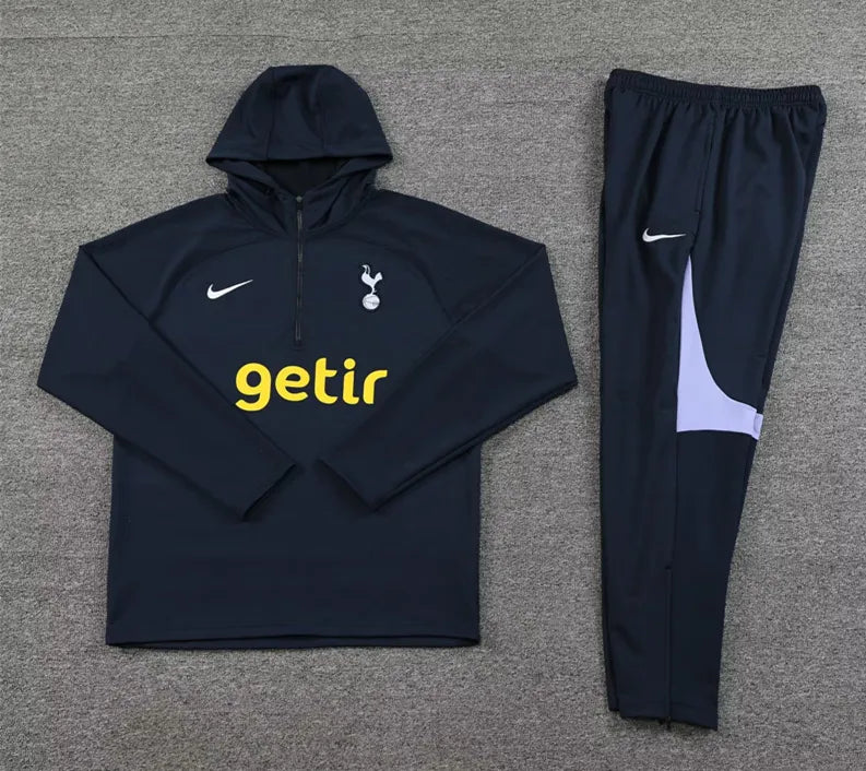 Survêtement / Training Tottenham 2023 2024€39.99