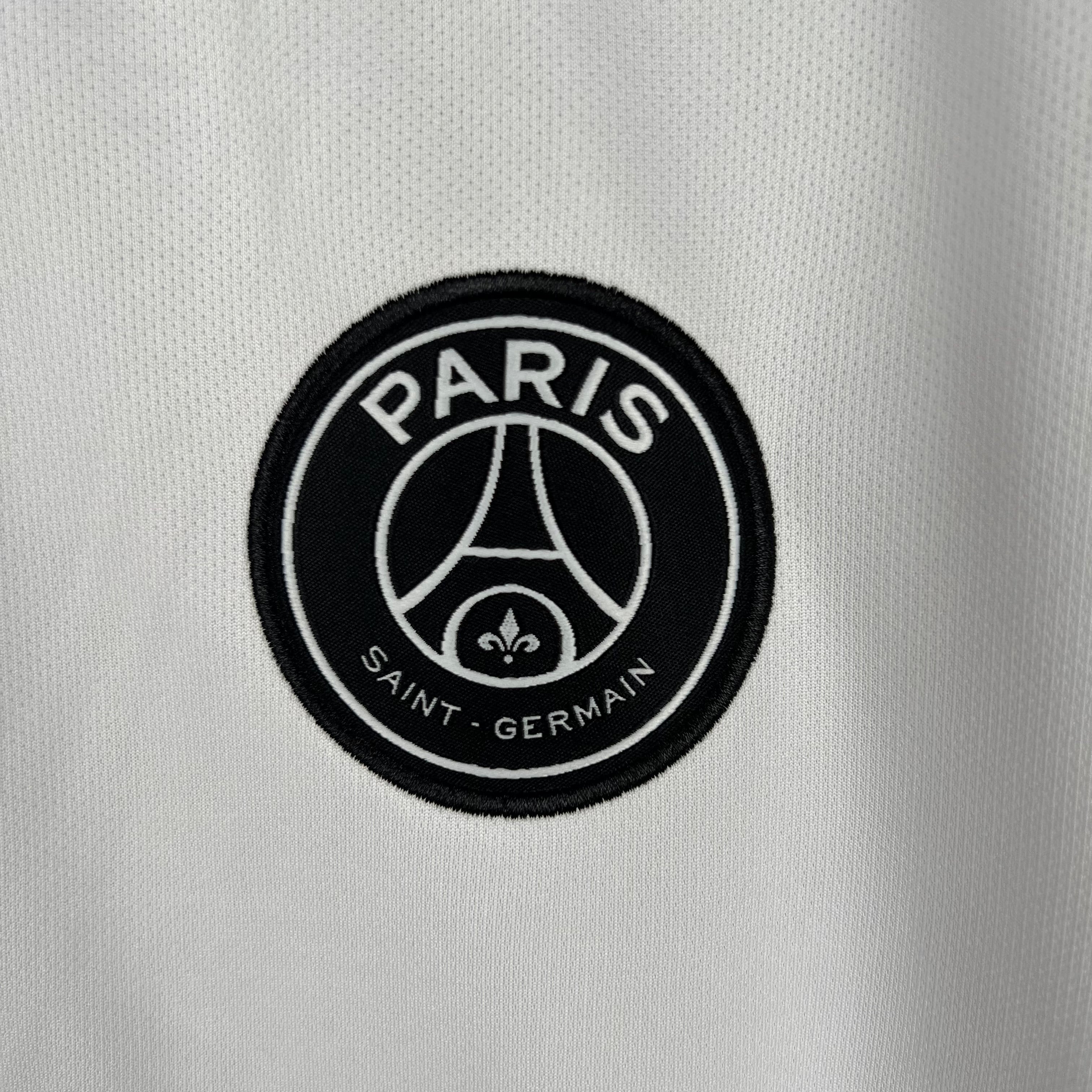 Paris maillot 2018 2019 manches longues retro€19.99