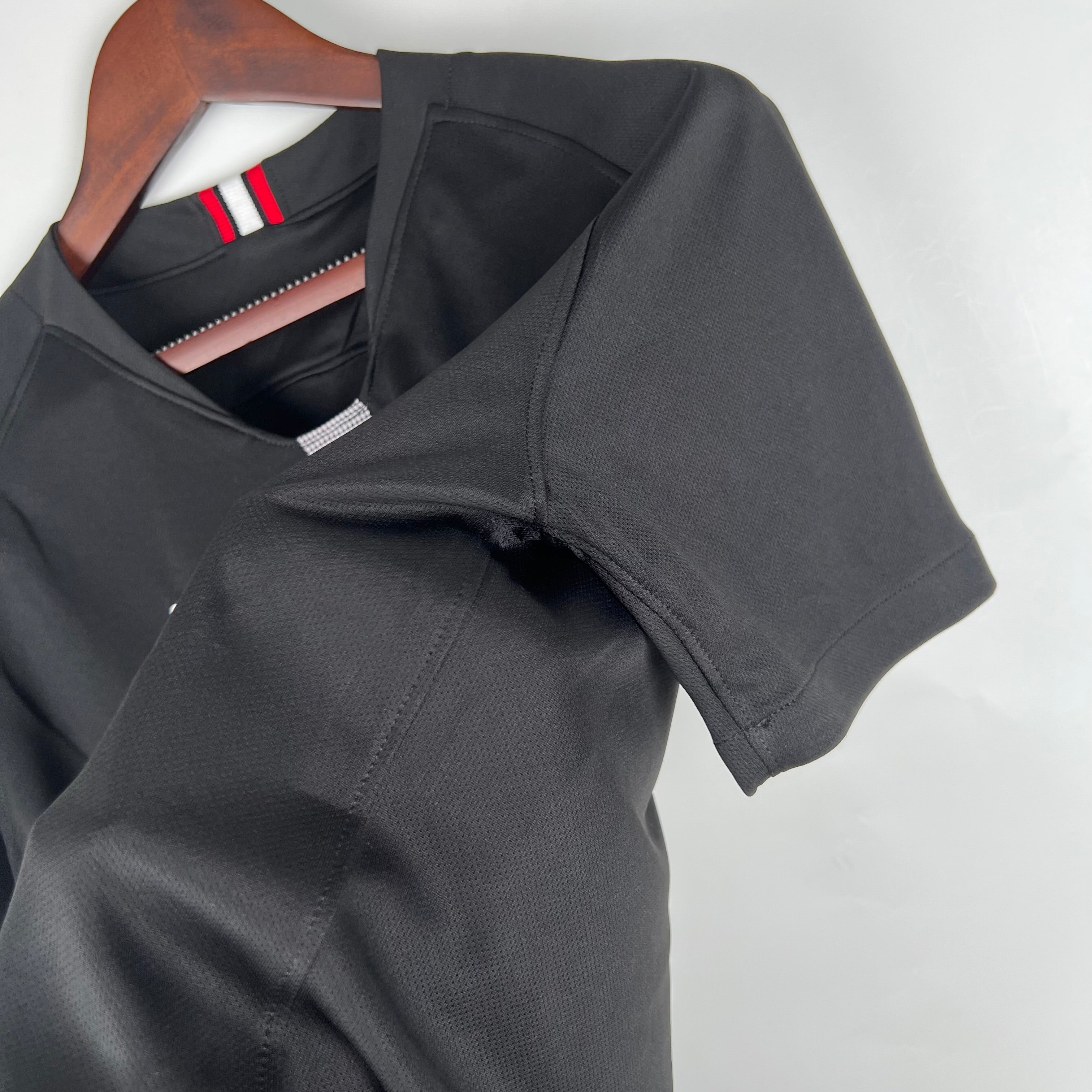 Paris Maillot Retro 2018 2019€20.99