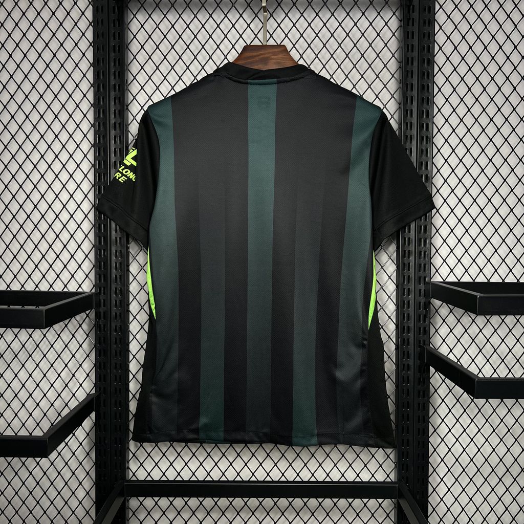 Wolfsburg Maillot foot 2024 2025 extérieur€14.99