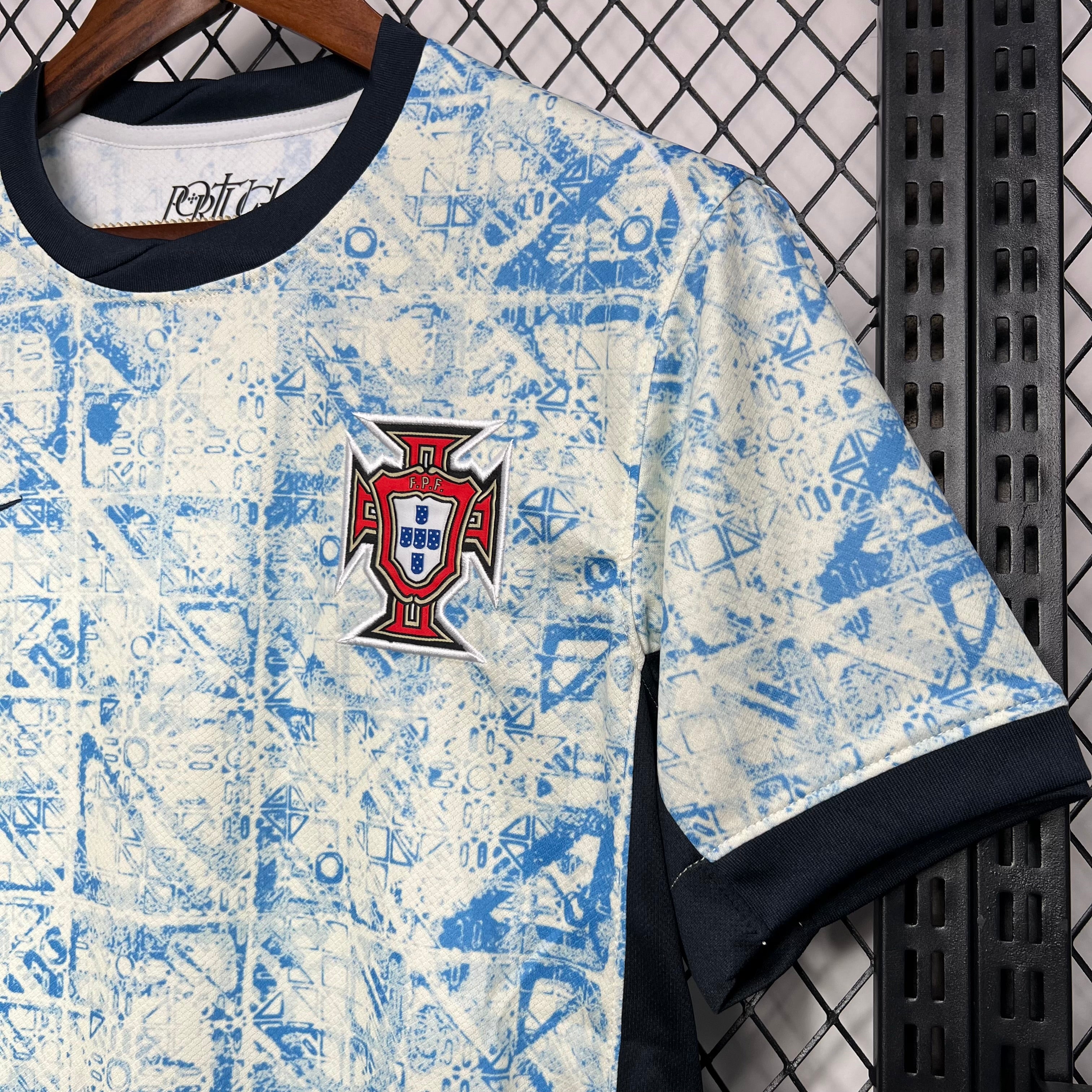 Portugal maillot foot 2024 2025 extérieur€14.99