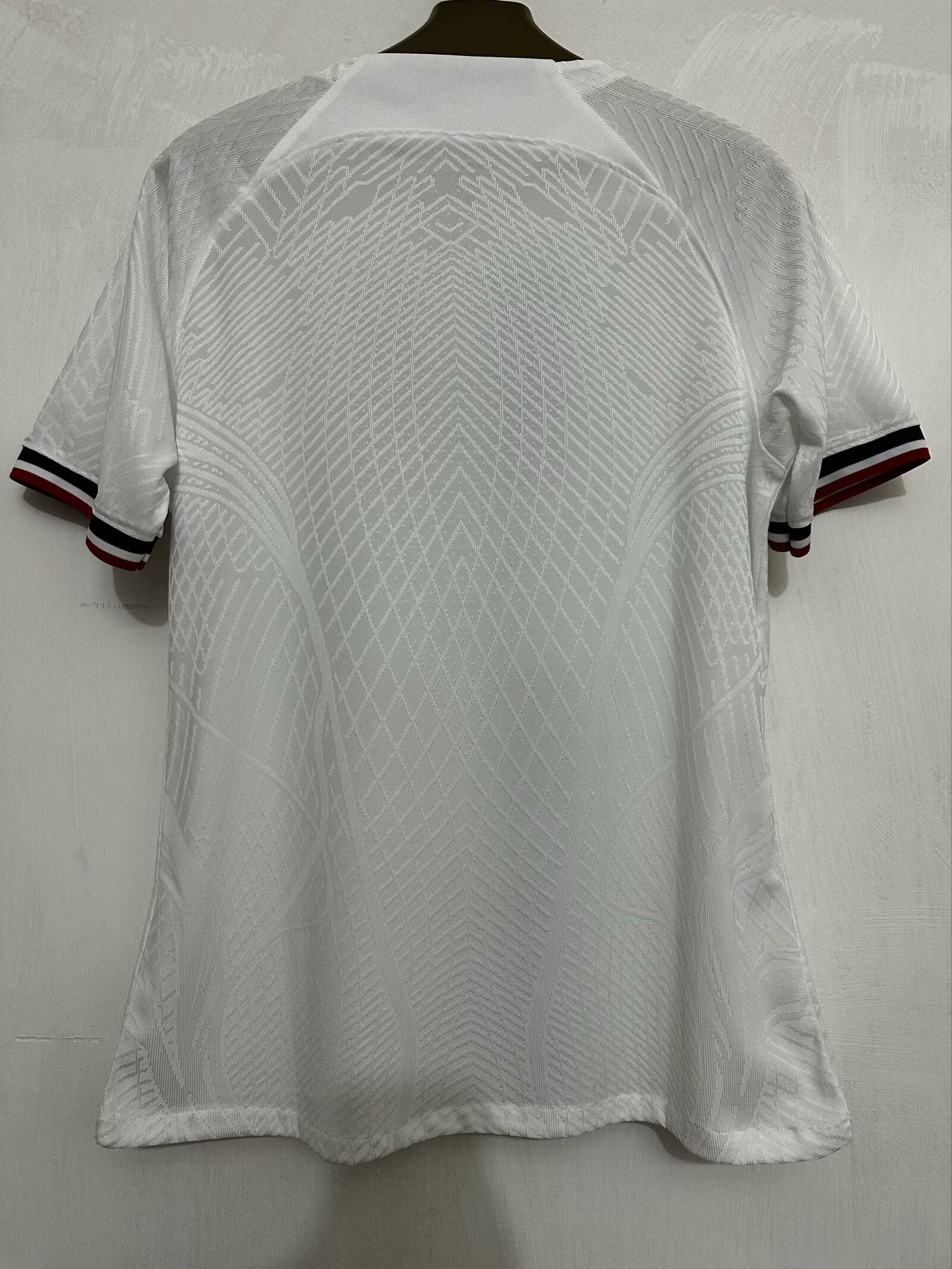 Paris maillot foot concept 2024 2025