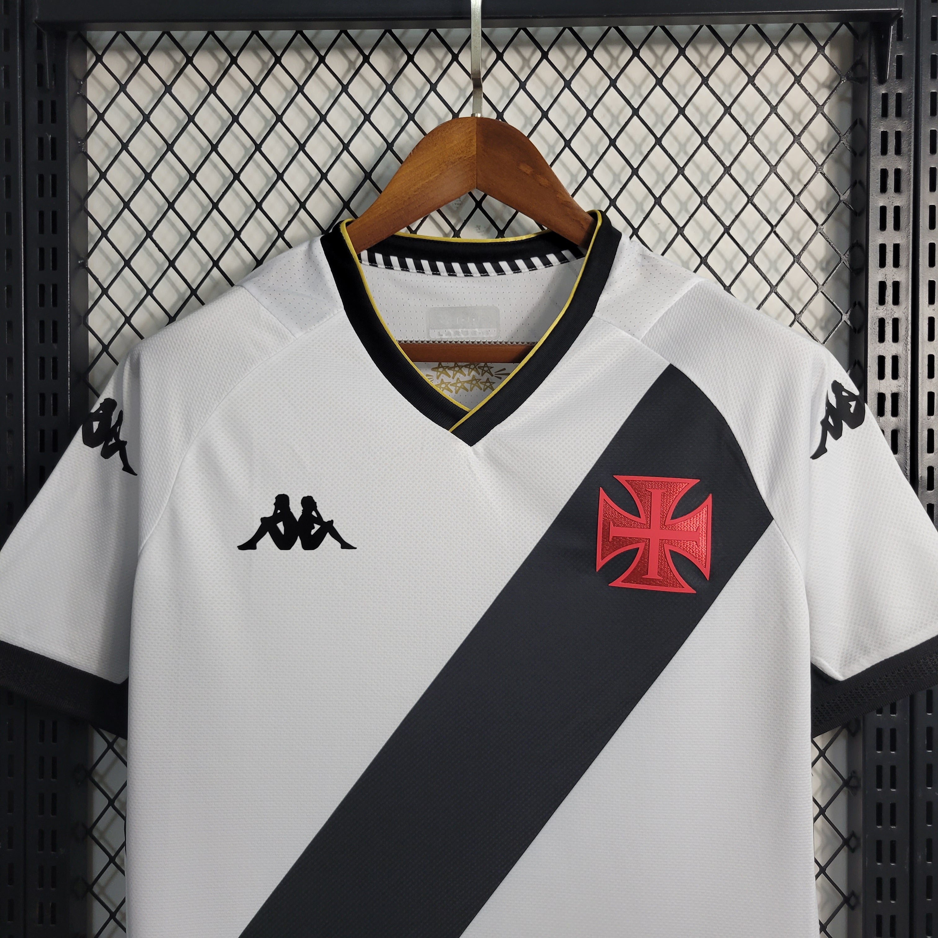 Vasco De Gama maillot extérieur 2023 2024€14.99