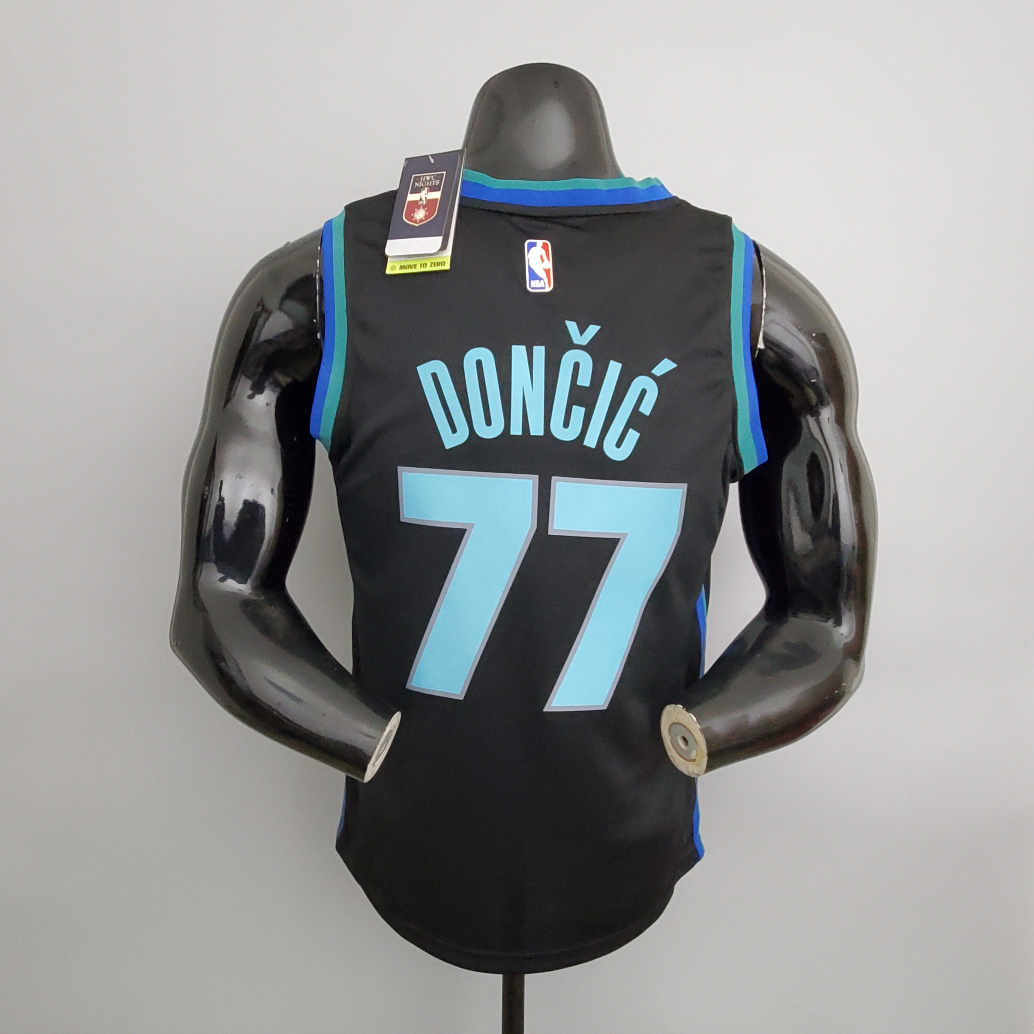 Maillot Dallas Mavericks 77 DONCIC NBA Basket€20.99