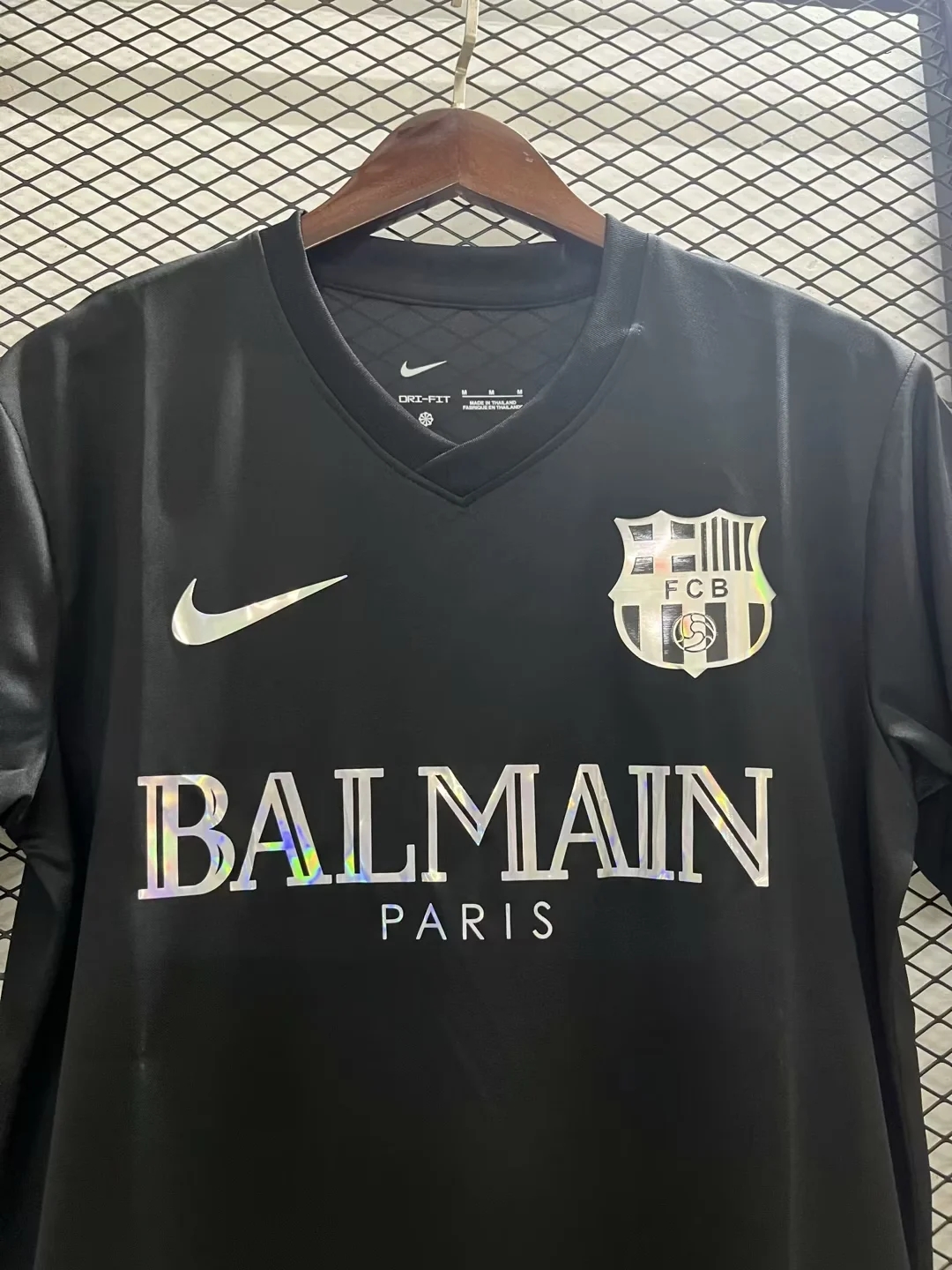 FC Barcelone Maillot foot  Balmain Noir 2024 2025€14.99