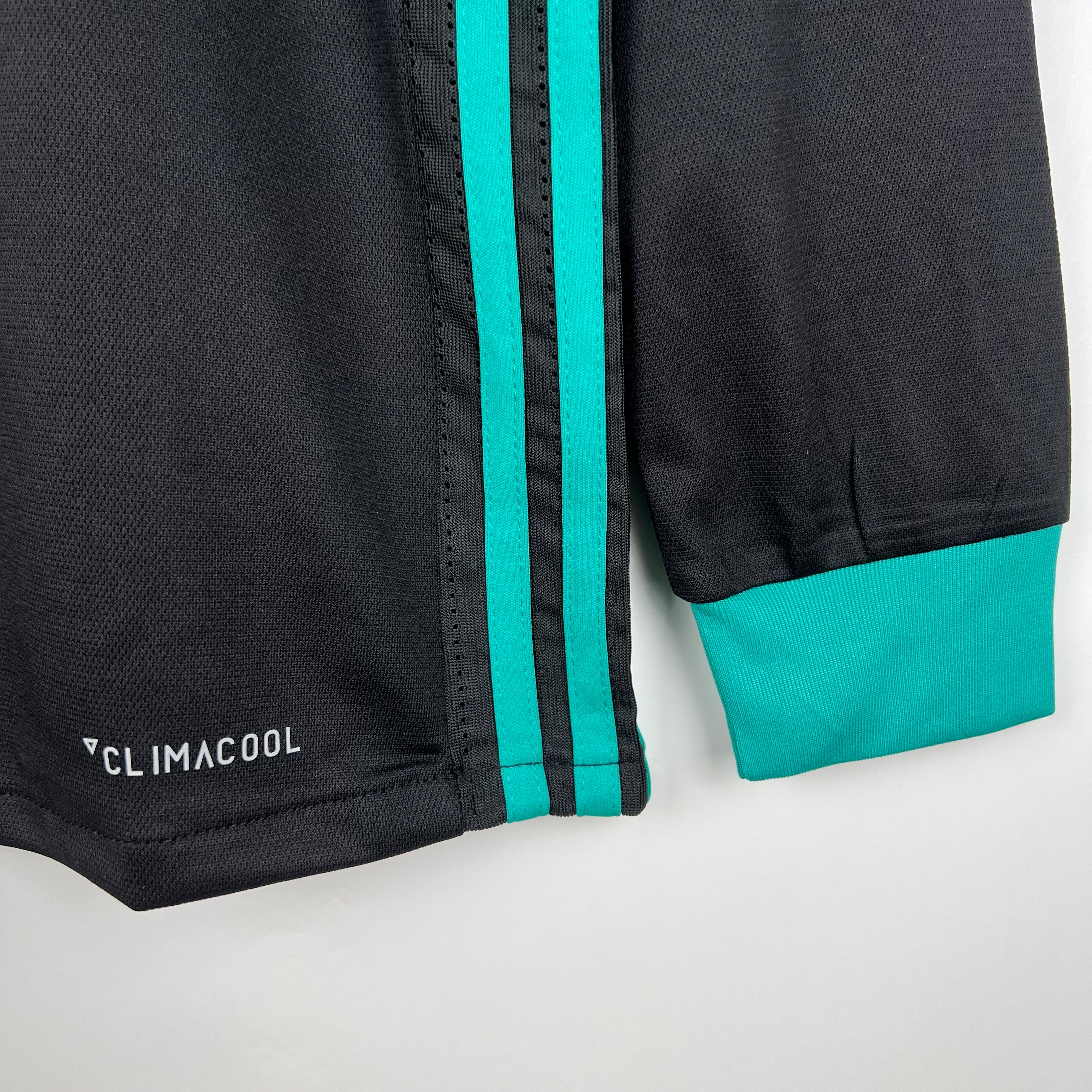 Paris maillot 2017 2018 manches longues retro€19.99