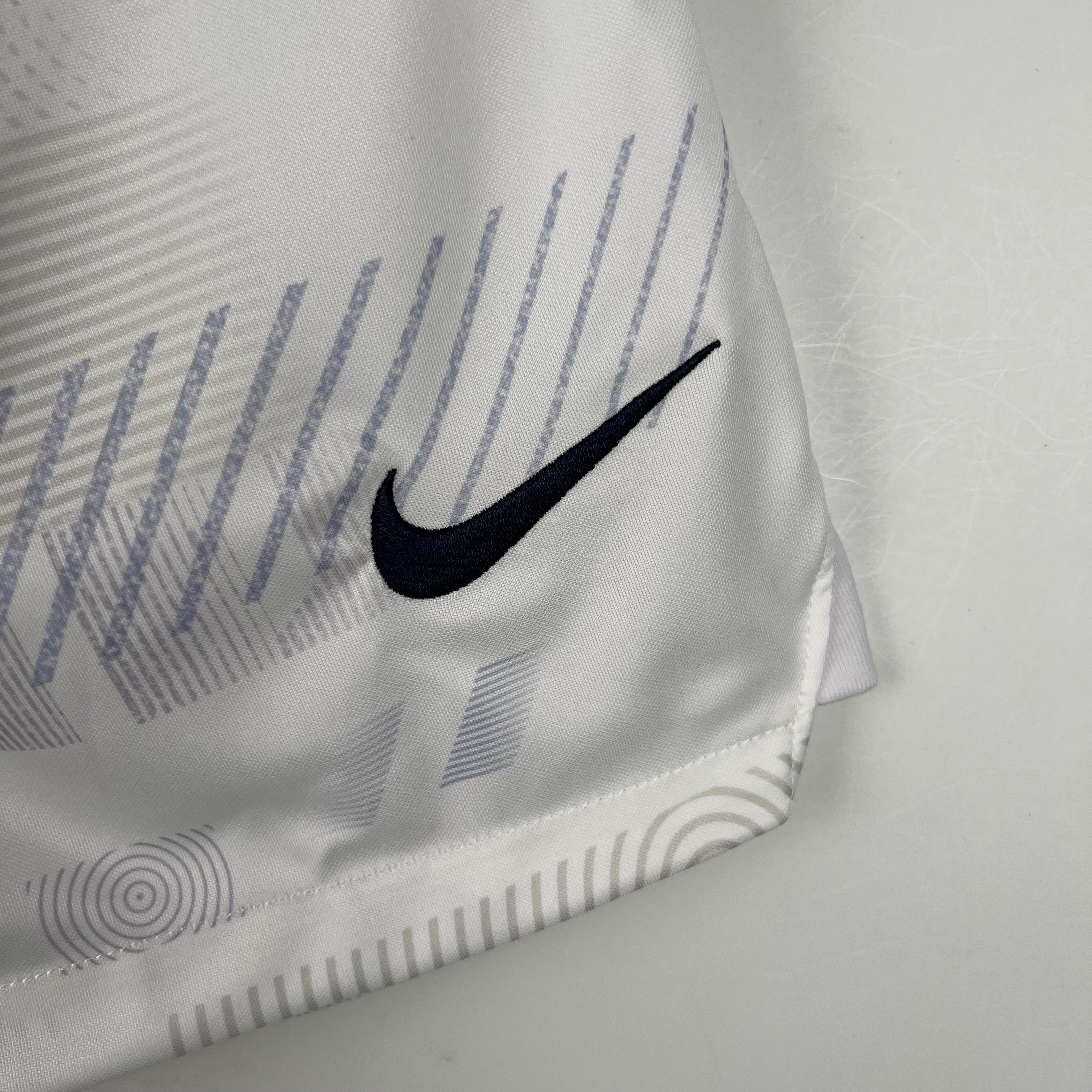 Short de Football Tottenham 2023 2024€11.99