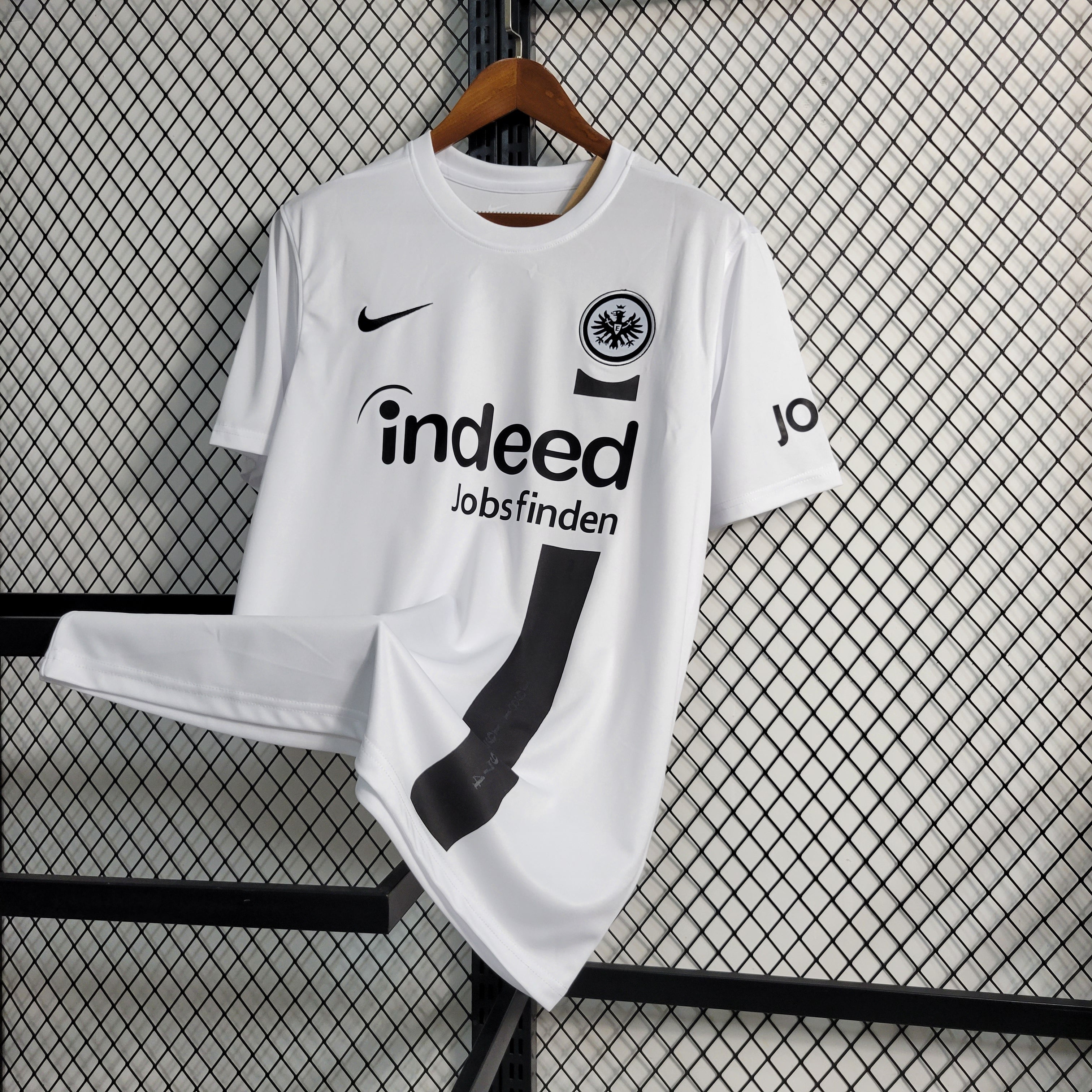 Francfort maillot 2023 2024€14.99