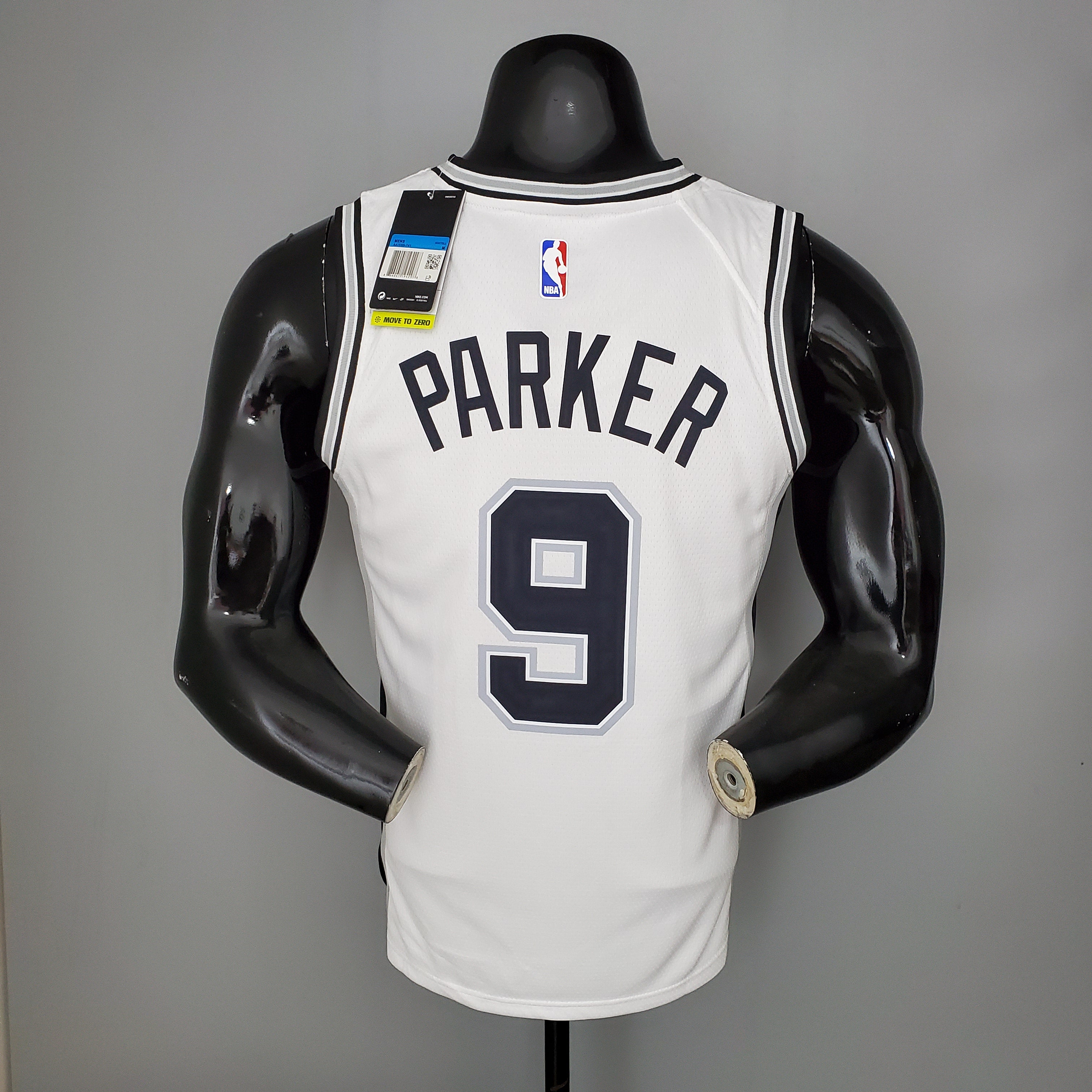Maillot San Antonio Spurs  9 PARKER NBA Basket€20.99