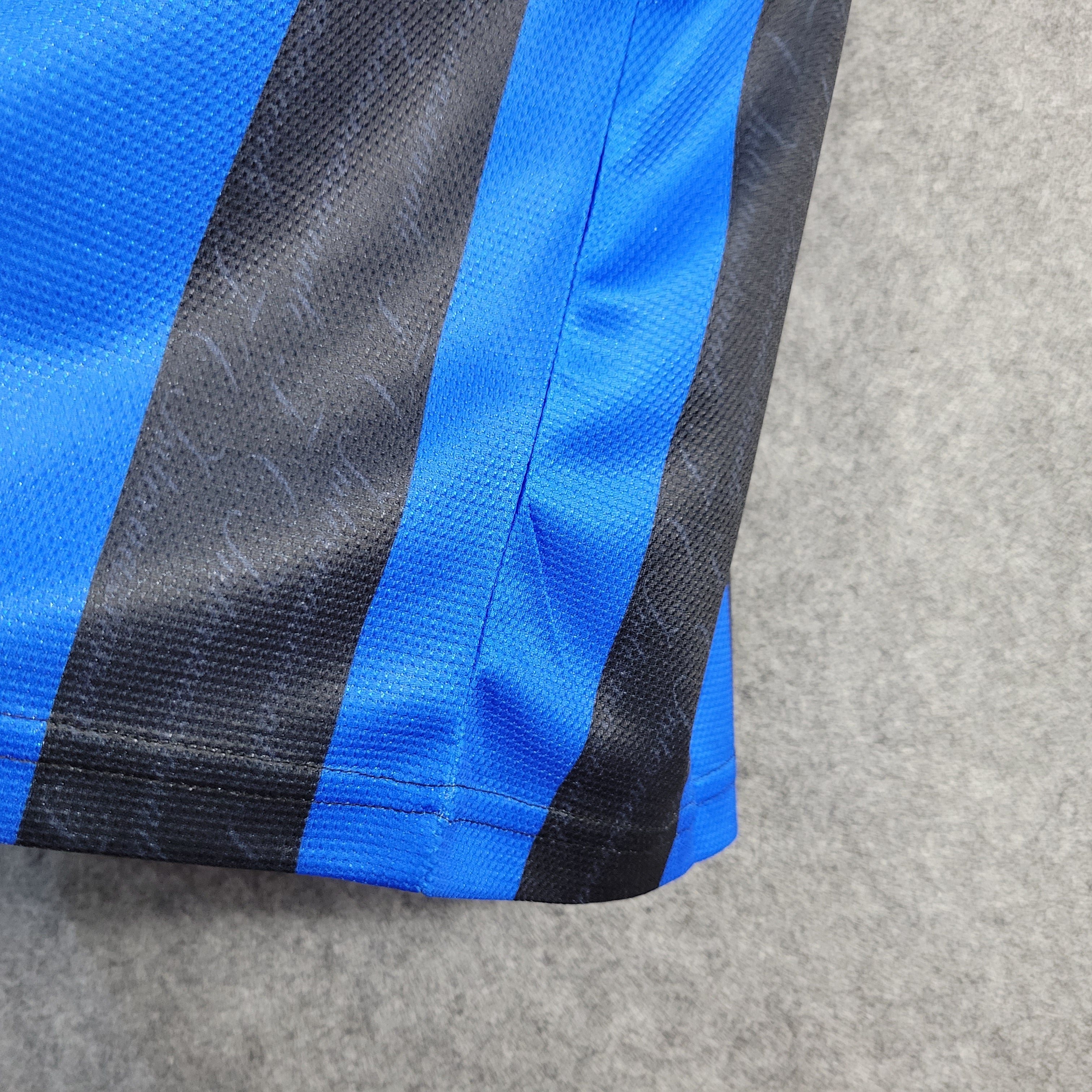 Inter Milan Maillot Retro 1997 1998€19.99