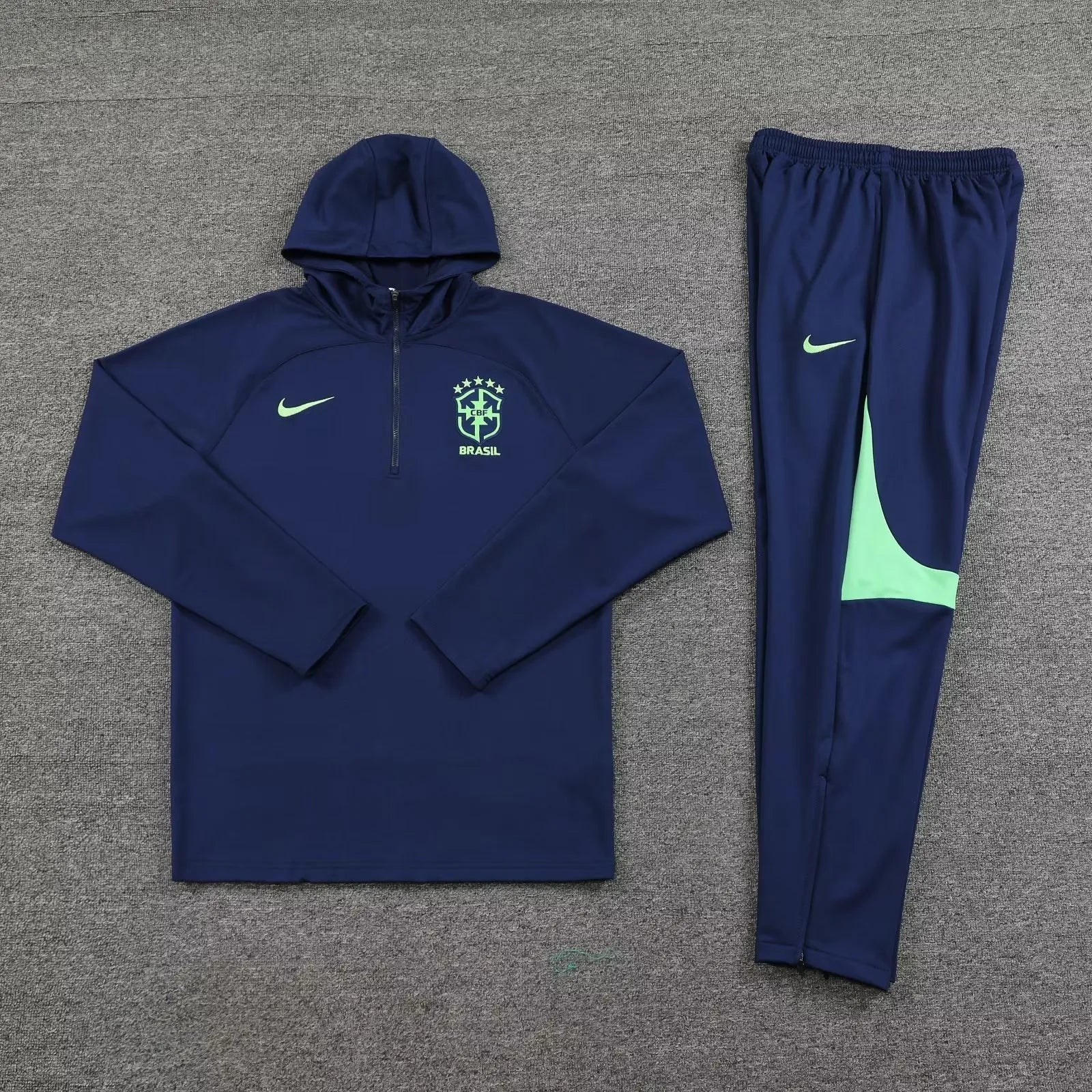 Survêtement / Training  Brésil 2023 2024€39.99