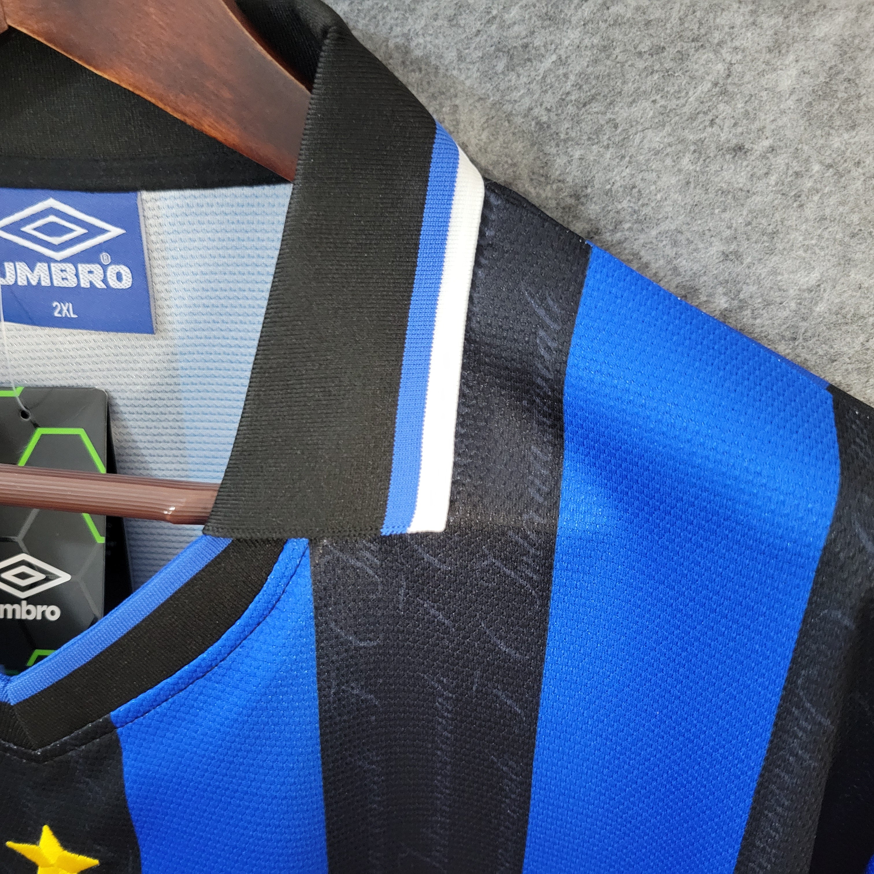 Inter Milan Maillot Retro 1997 1998€19.99