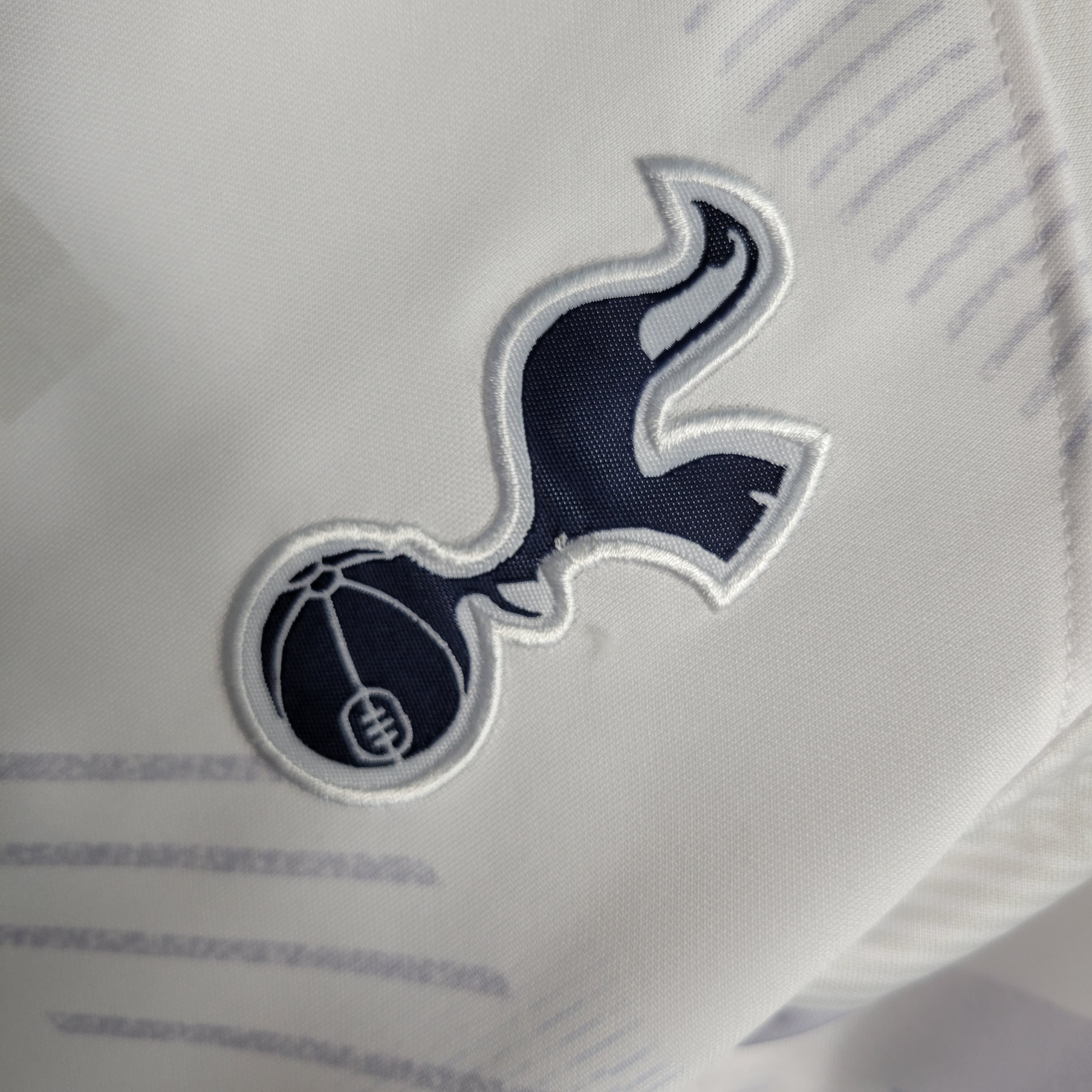 Kit Enfant Tottenham 2023 2024€13.99