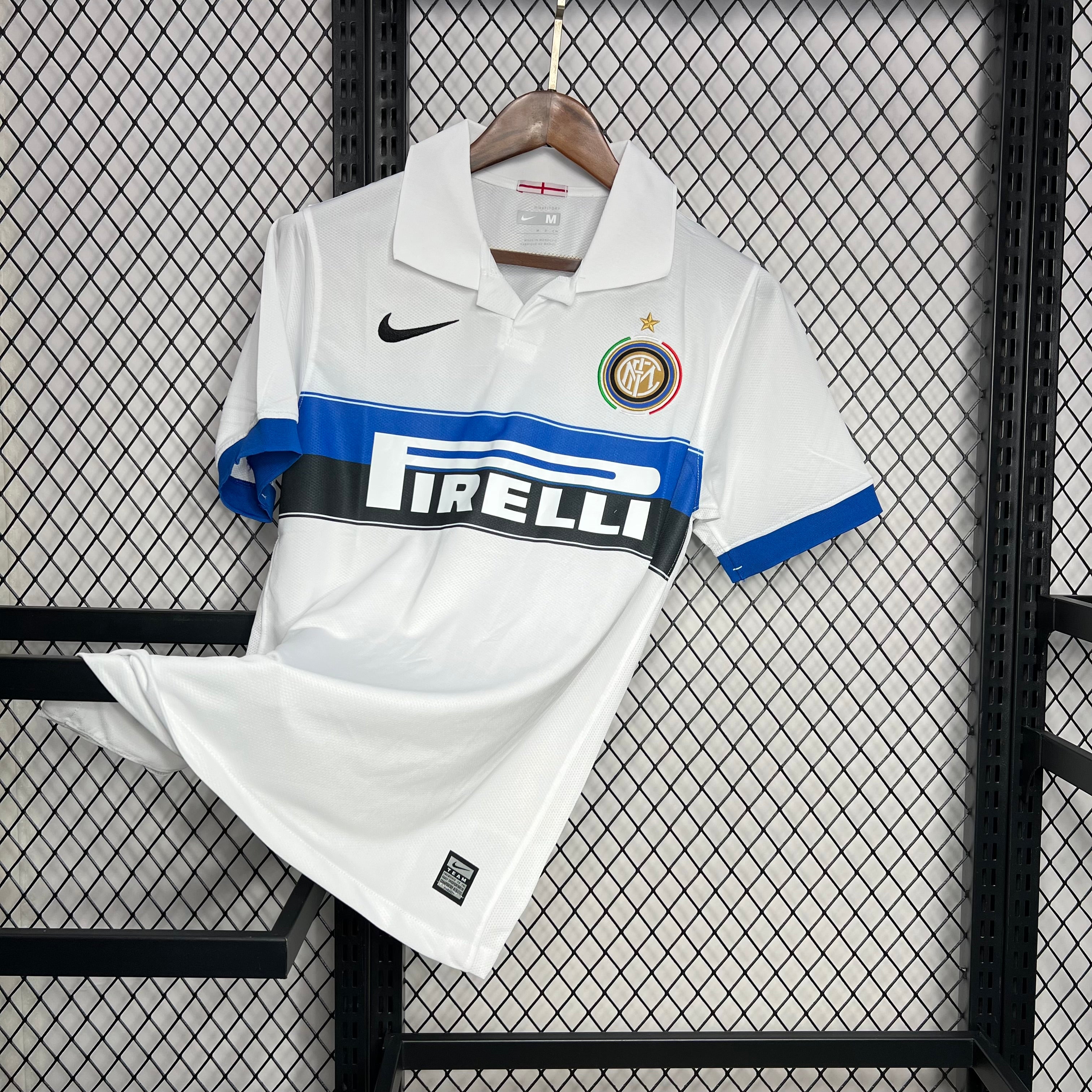 Inter Milan maillot foot 2009 2010 retro€19.99