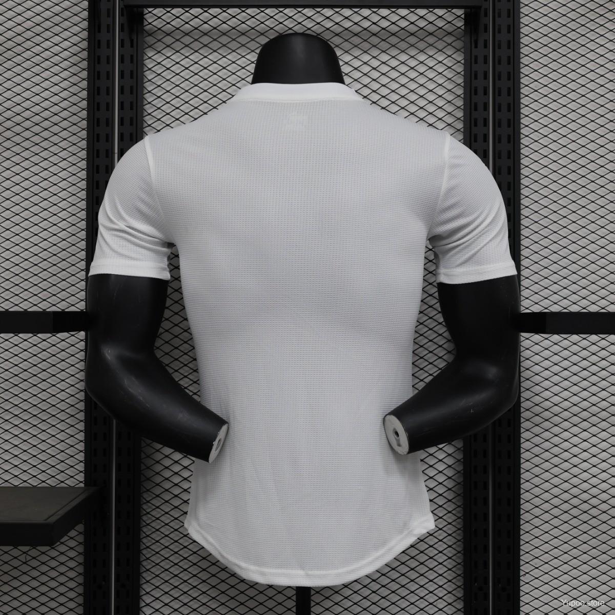 Algeria CR Belouizdad maillot foot 2023 2024€14.99