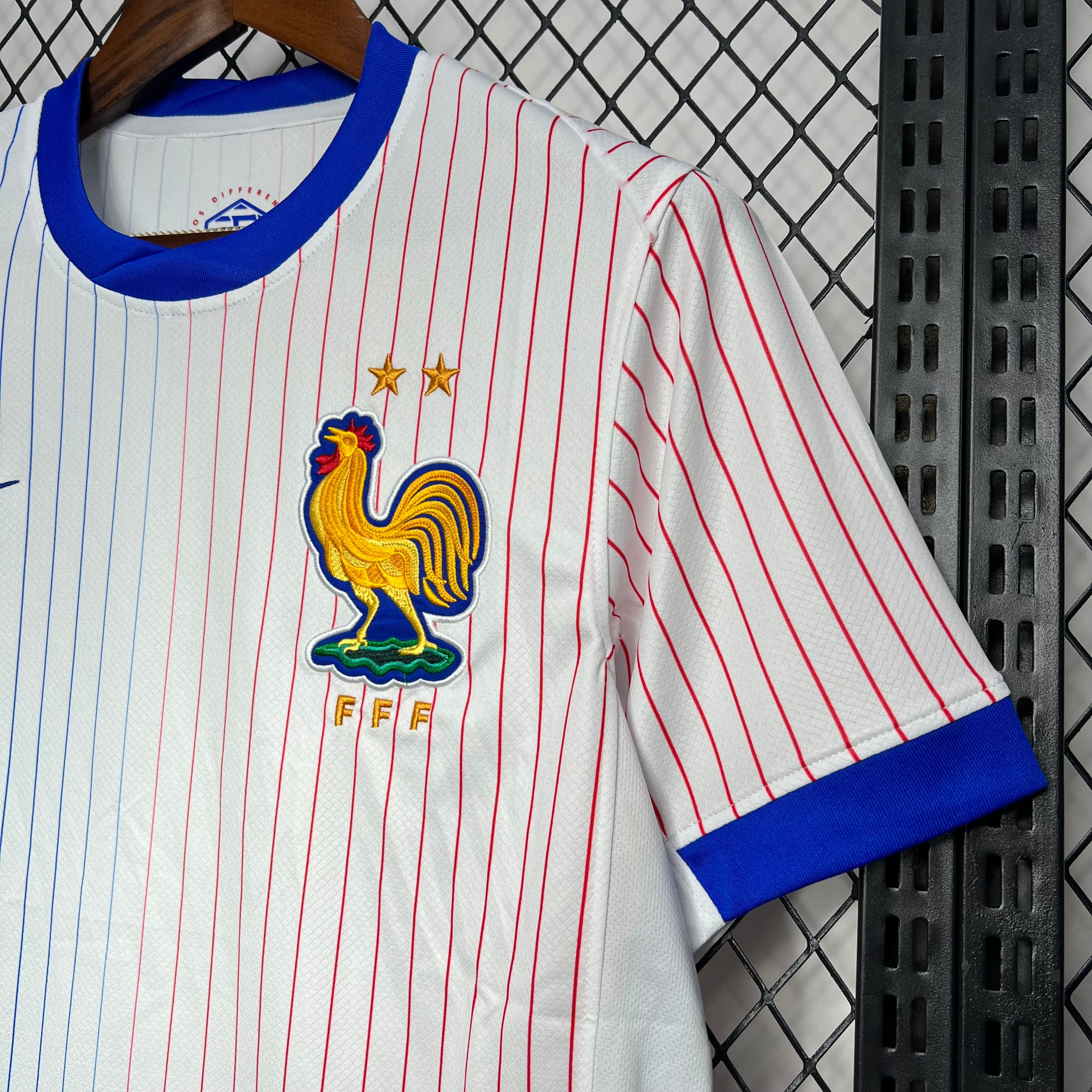 Ăquipe de France maillot foot 2024 2025