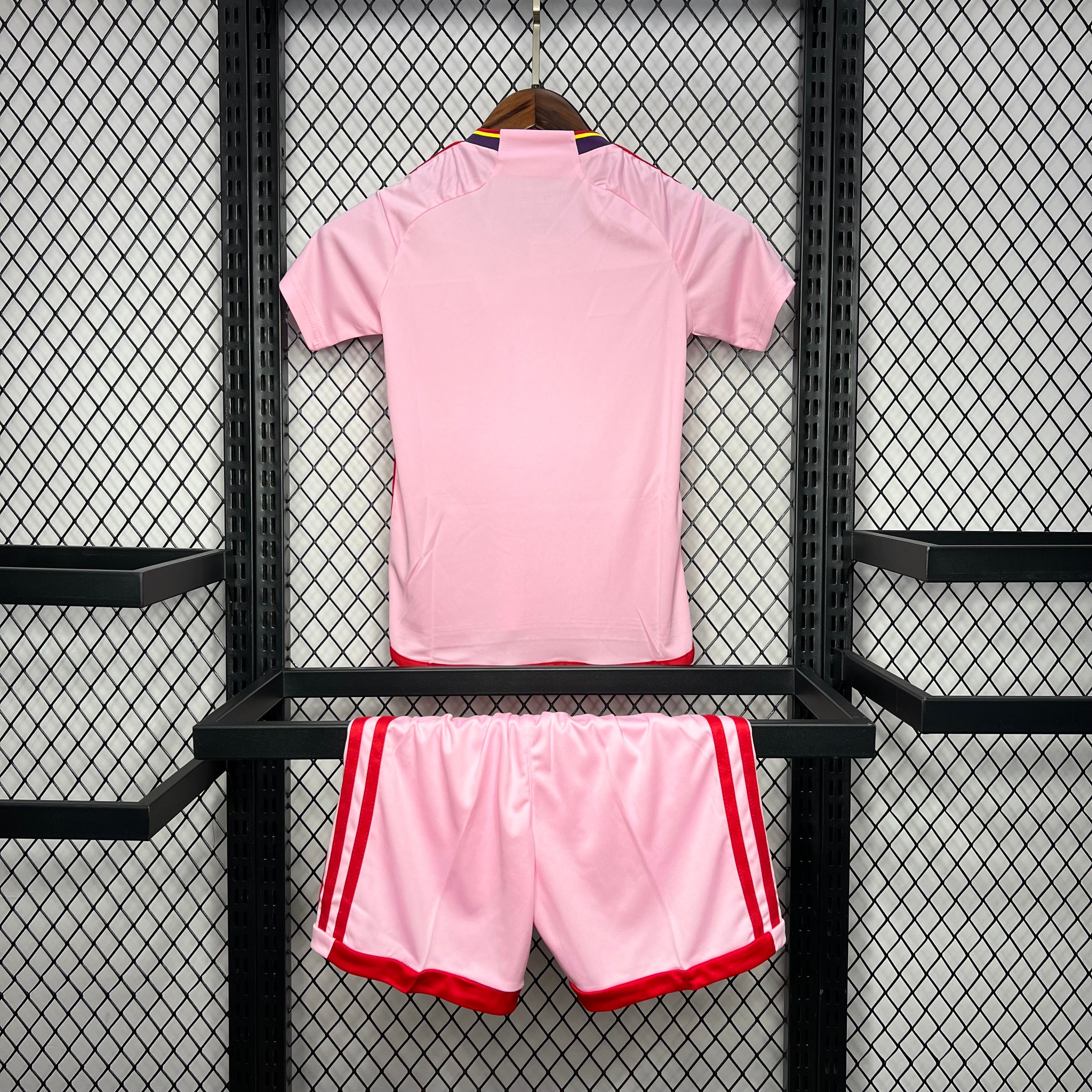 Kit Enfant Orlando City 2024 2025€14.99