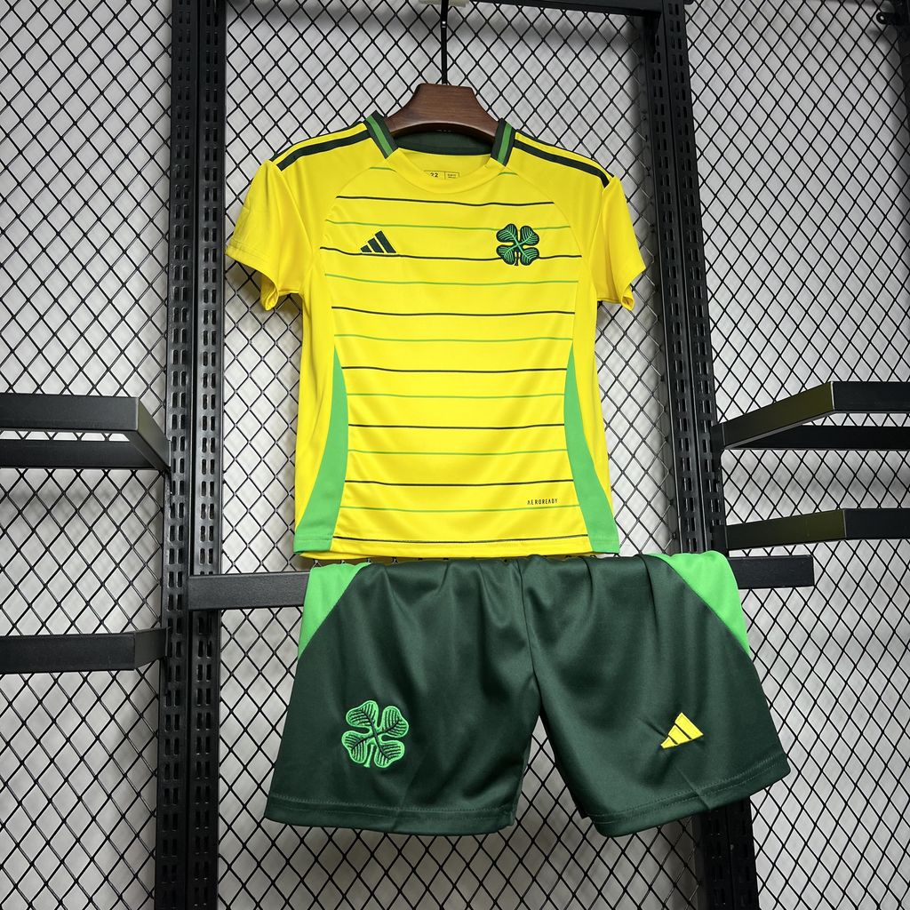 Kit Enfant Celtic 2024 2025€14.99