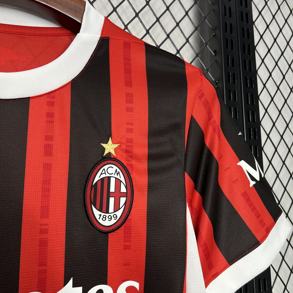 AC Milan maillot foot domicile 2024 2025€14.99