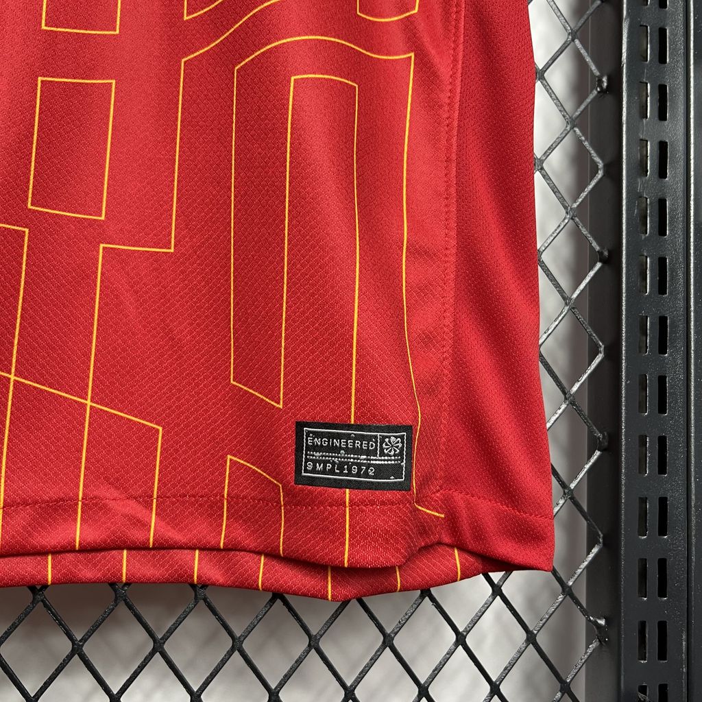 Liverpool maillot foot domicile 2024 2025€14.99