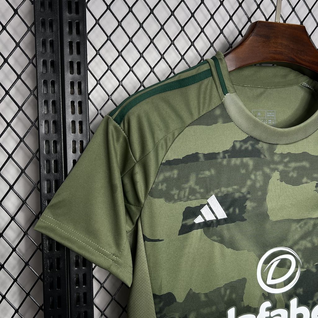 Celtic maillot foot 2024 2025 third