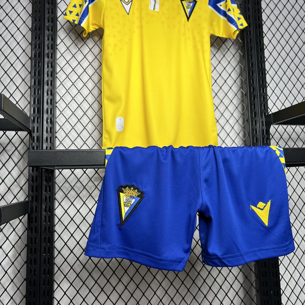 Kit Enfant Cadiz 2024 2025€14.99