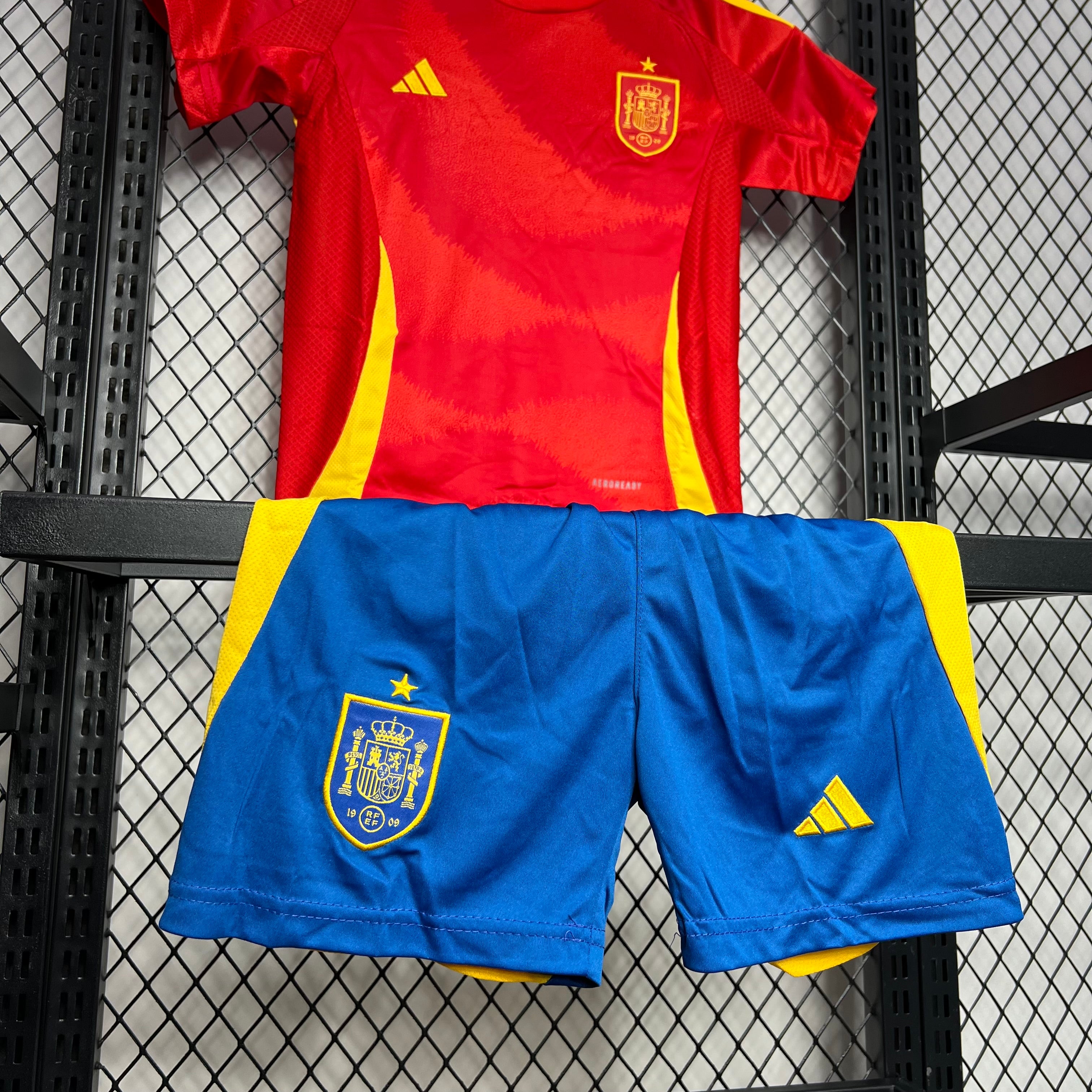 Kit Enfant Espagne€14.99