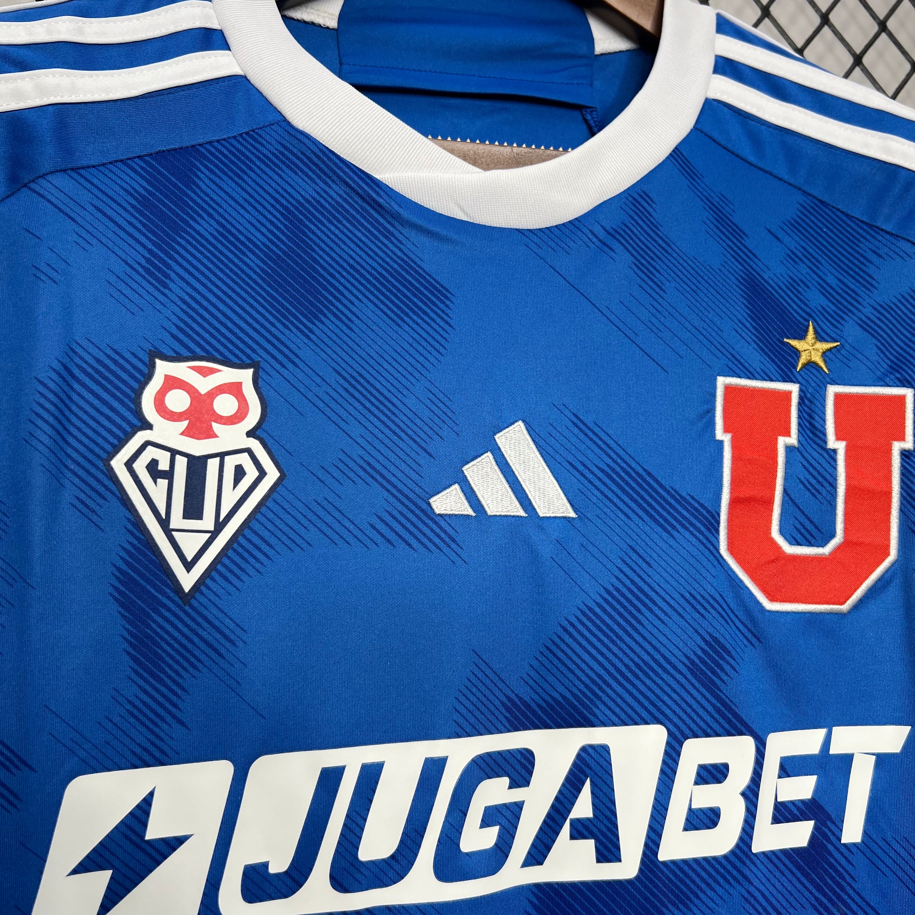 Universidad de Chile Maillot foot 2024 2025 domicile€14.99