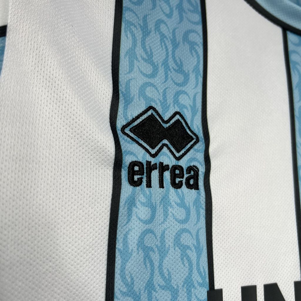 Middlesbrough maillot foot extérieur 2024 2025€14.99