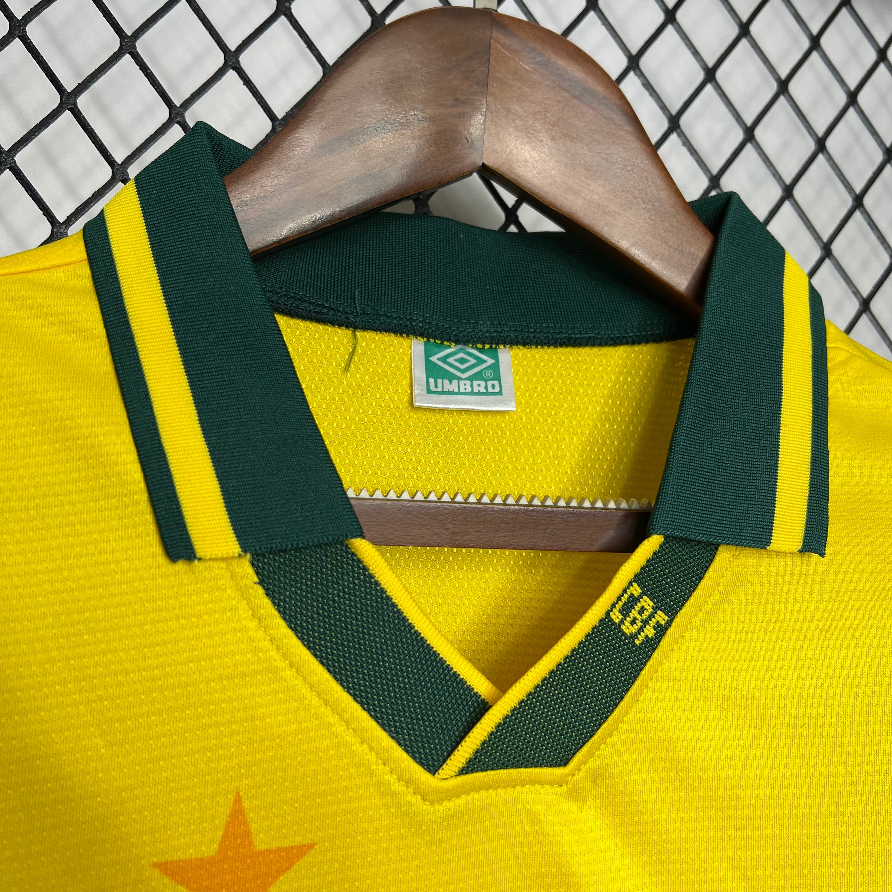 Brésil Maillot Foot Retro 1994€19.99